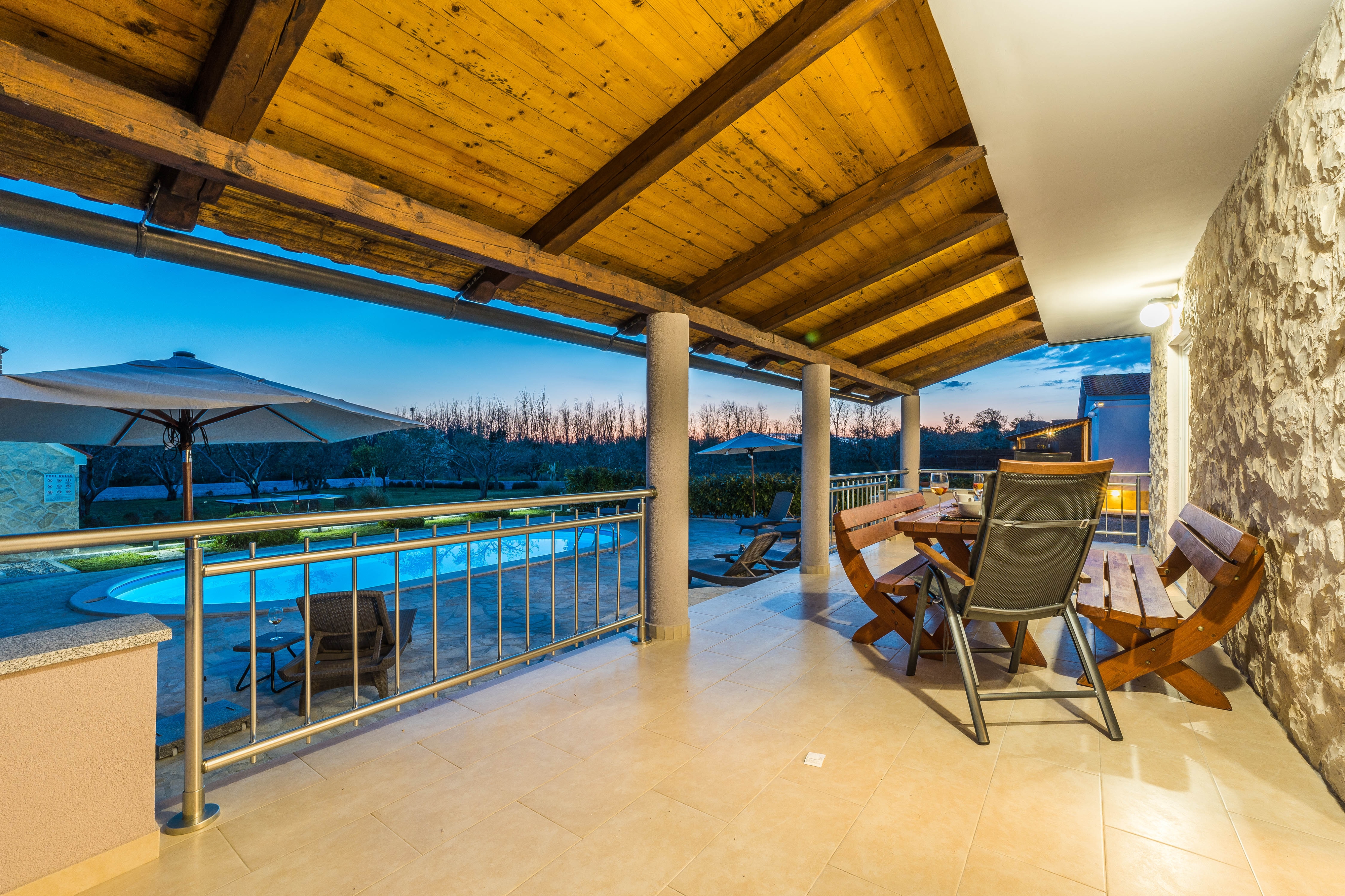 Three bedroom house with terrace Privlaka, Zadar  K
