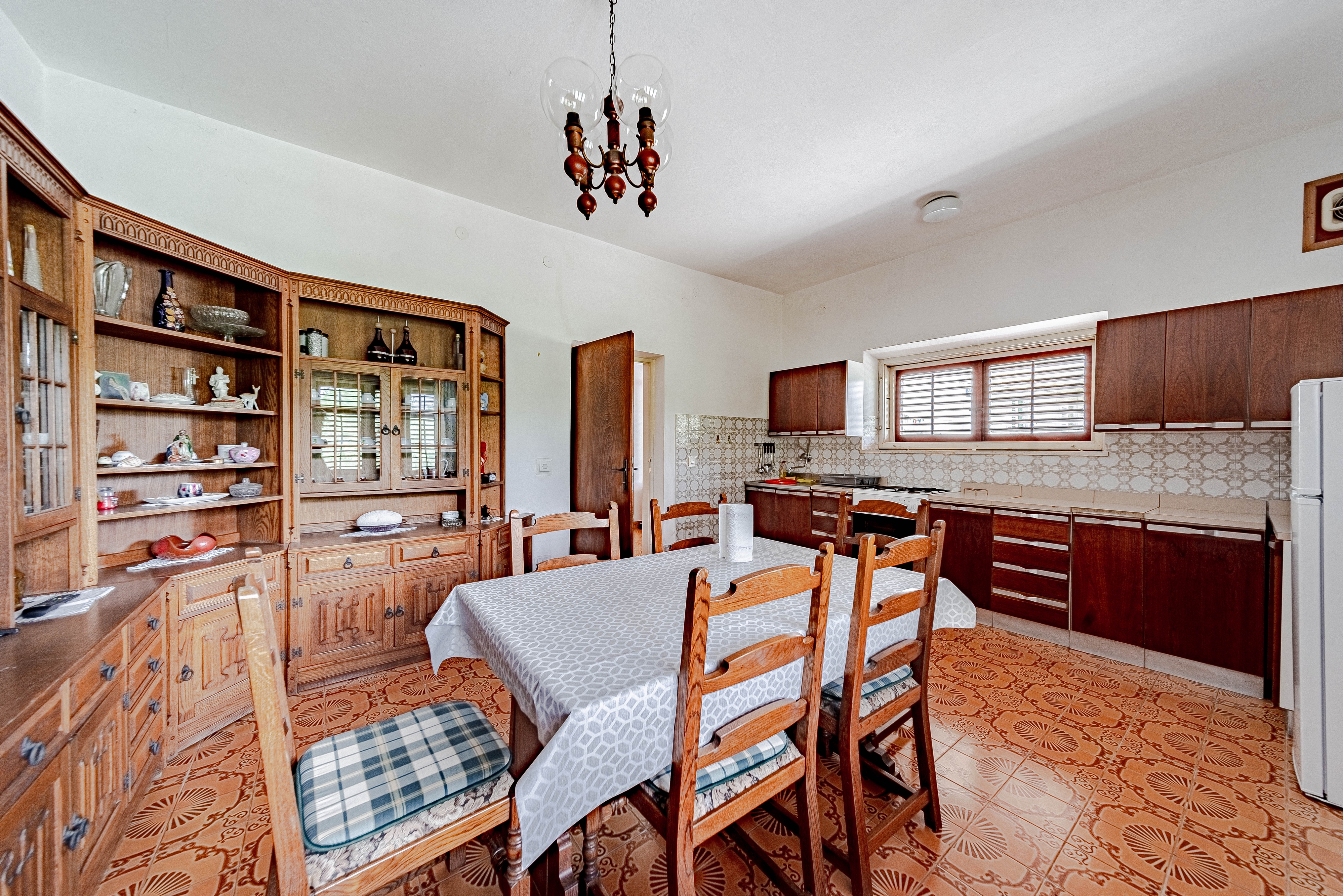 Comfortable and spacious house near beach Lumbarda, Korčula  K