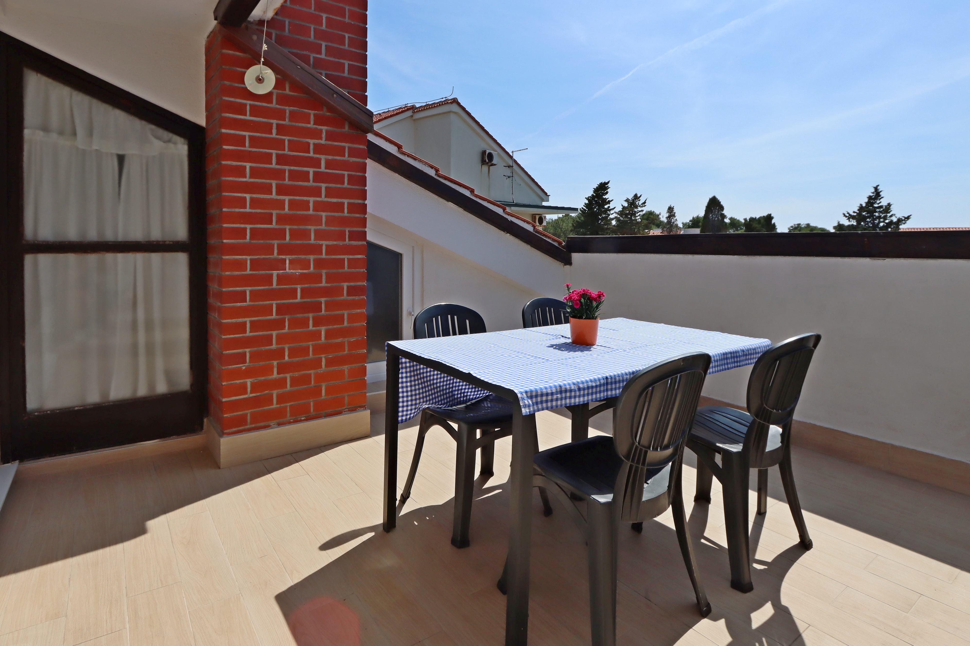 Two bedroom apartment with terrace Novalja, Pag  A-e