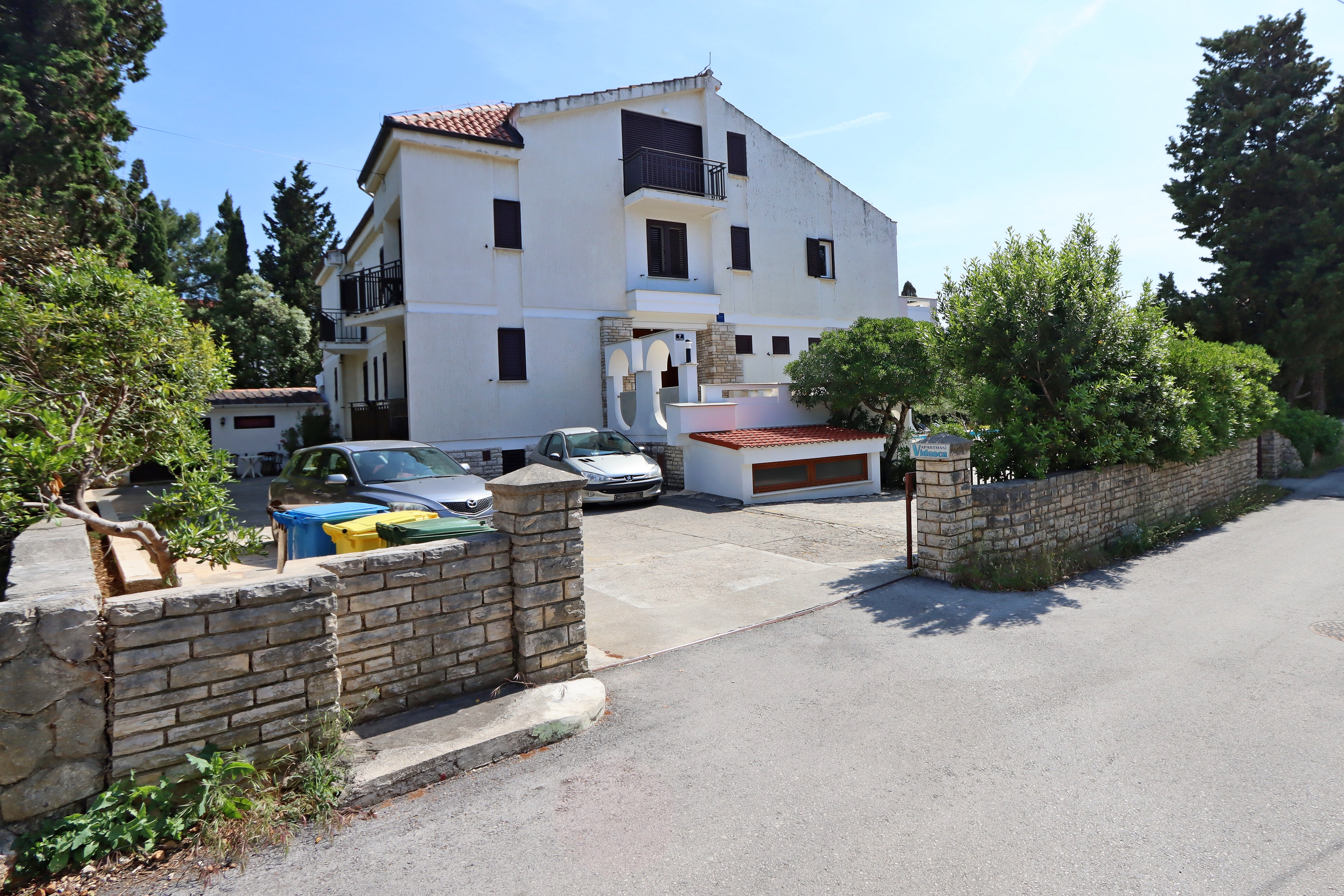 One bedroom apartment with terrace Novalja, Pag (A-213-b)