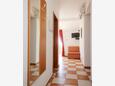 Orebić, Hallway in the apartment, air condition available and WiFi.