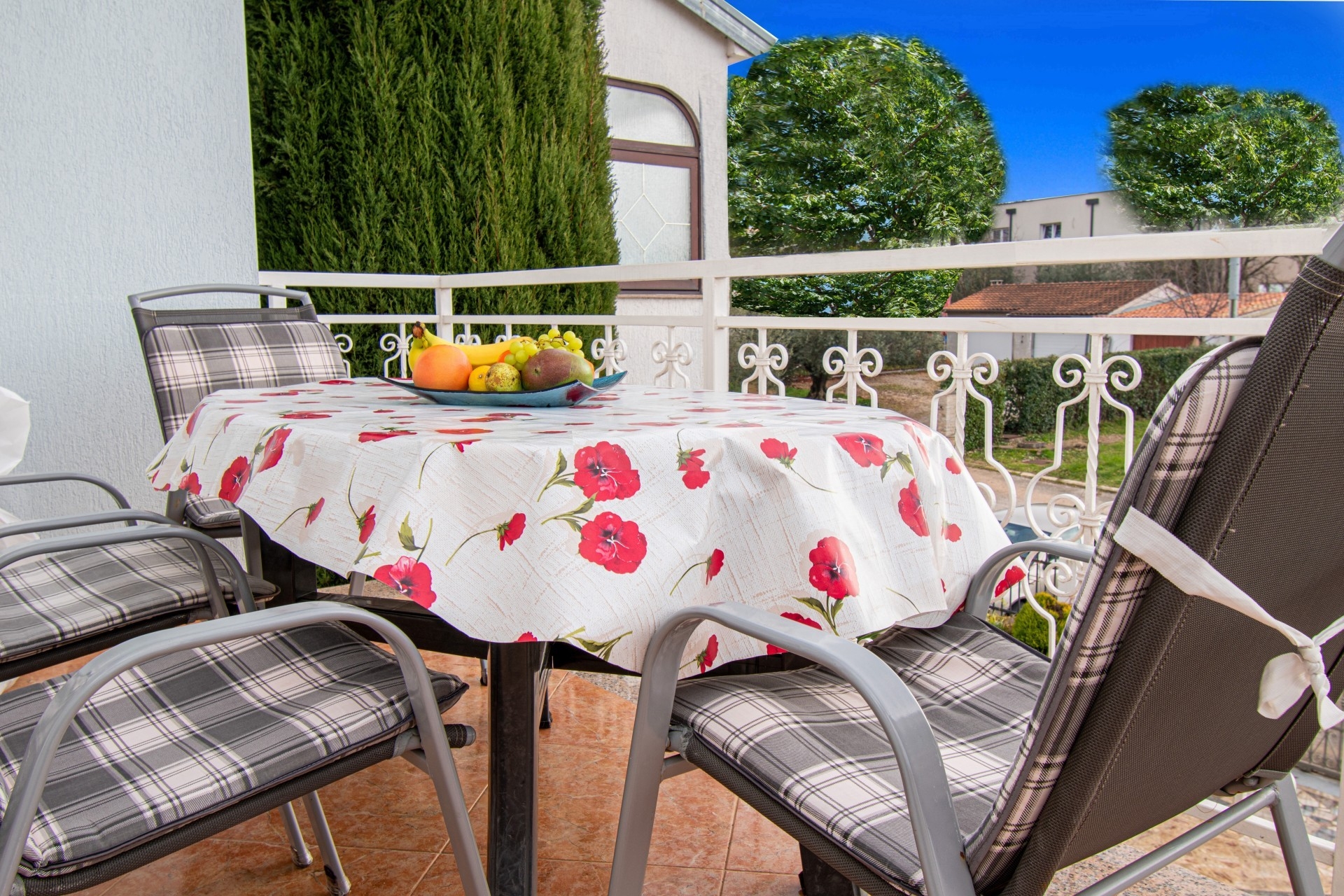 One bedroom apartment with terrace Poreč (A-21300-a)