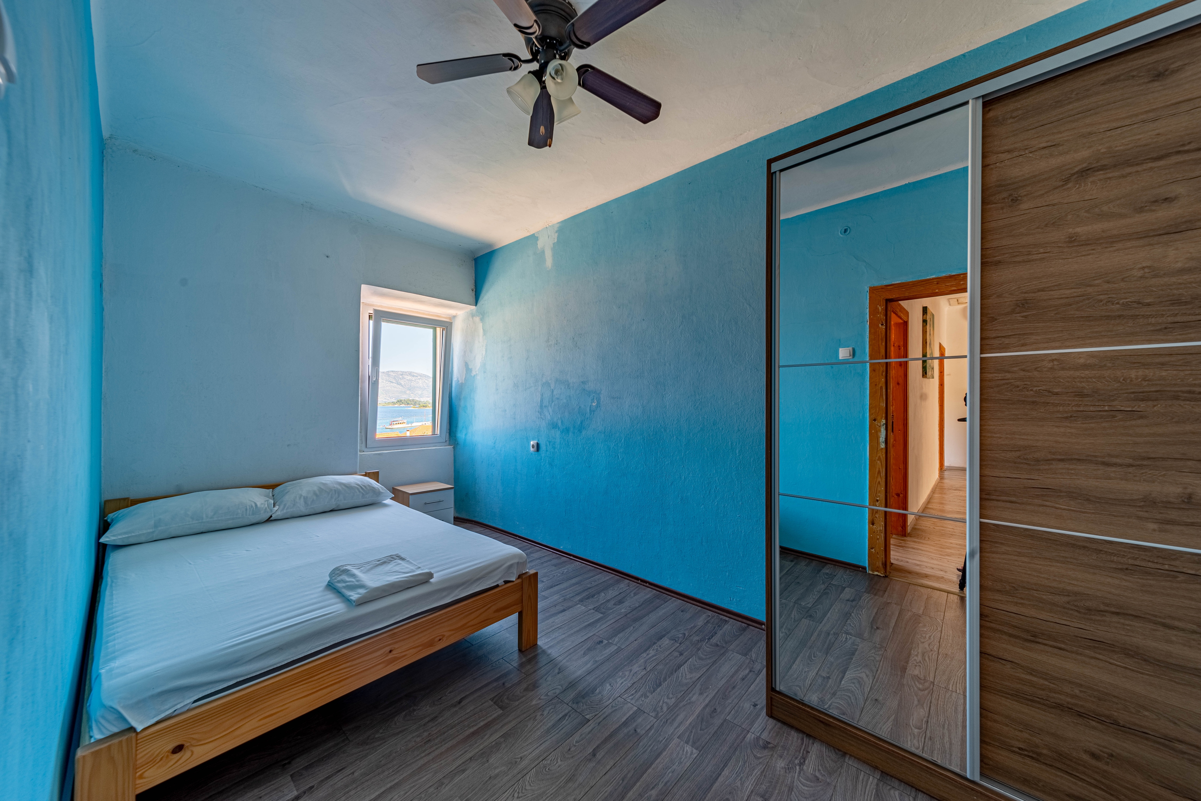 Four bedroom house with terrace Lumbarda, Korčula  K