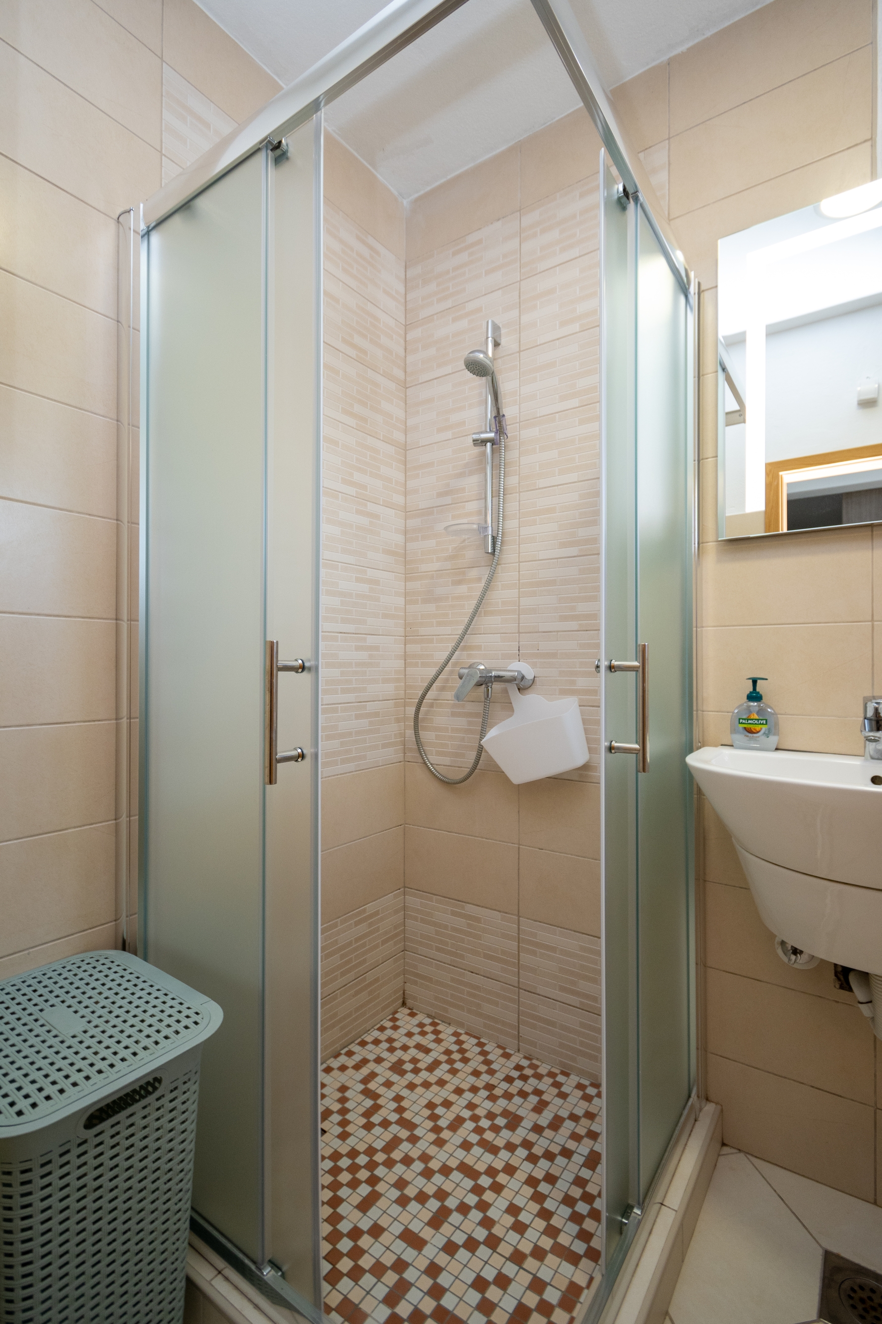 Three bedroom house with terrace Radovin, Zadar  K