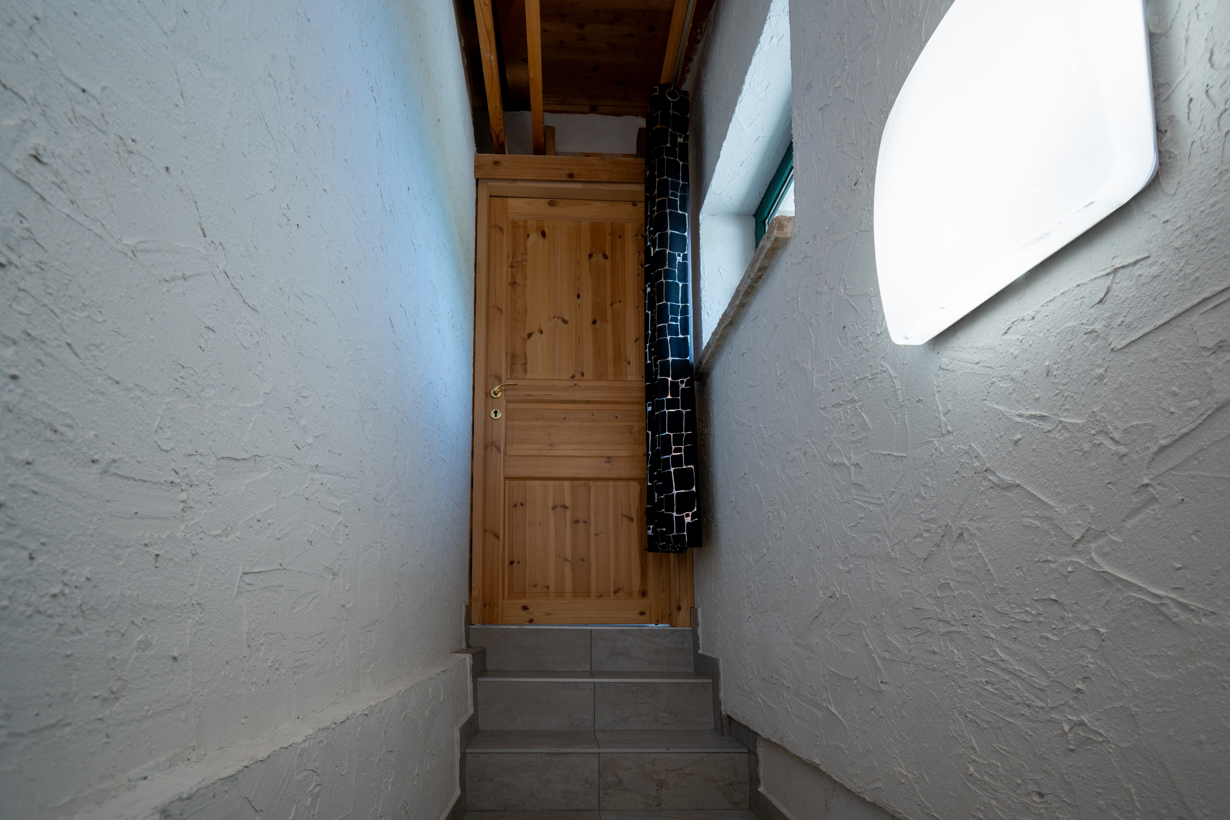 Three bedroom house with terrace Radovin, Zadar  K
