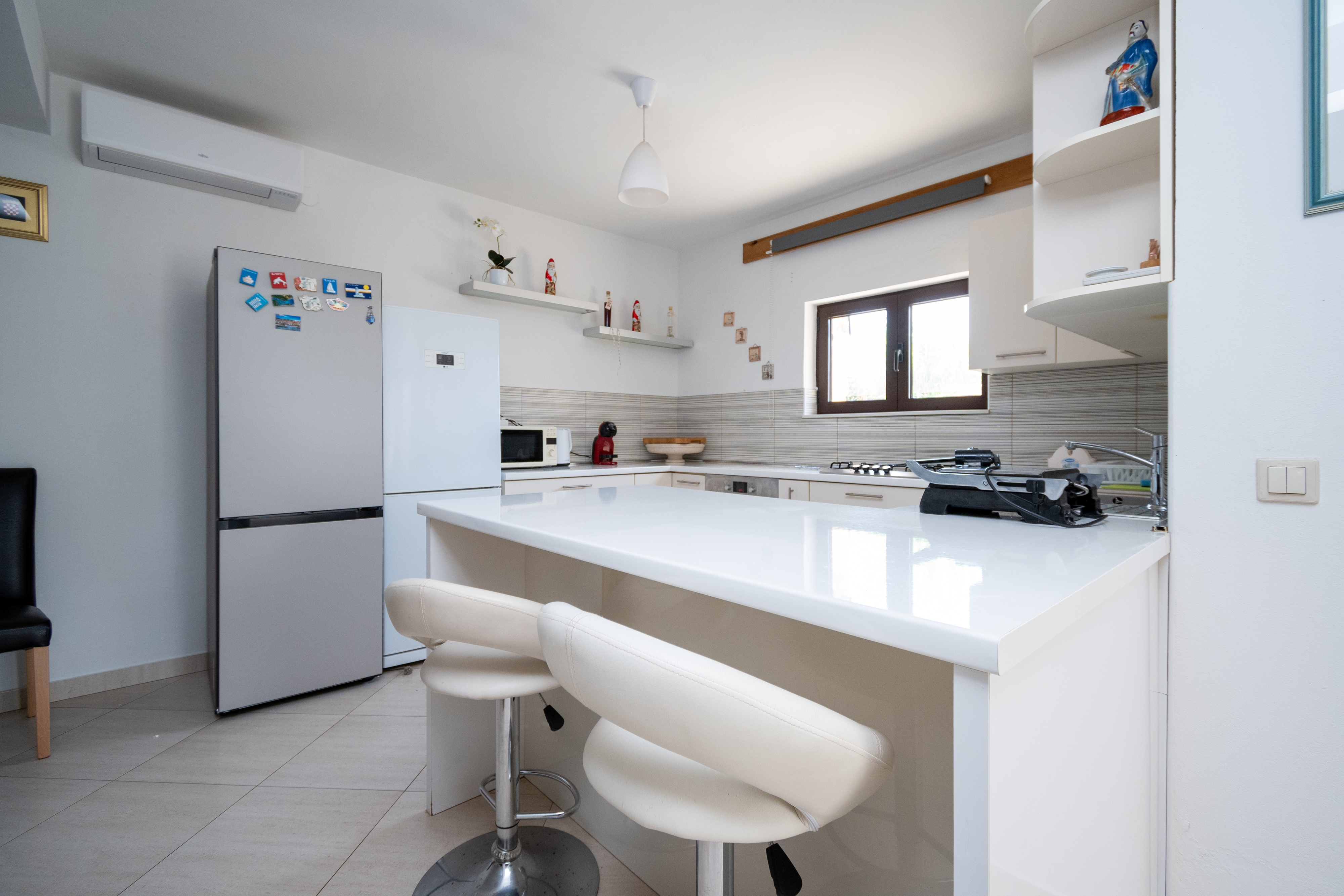 Three bedroom house with terrace Radovin, Zadar  K