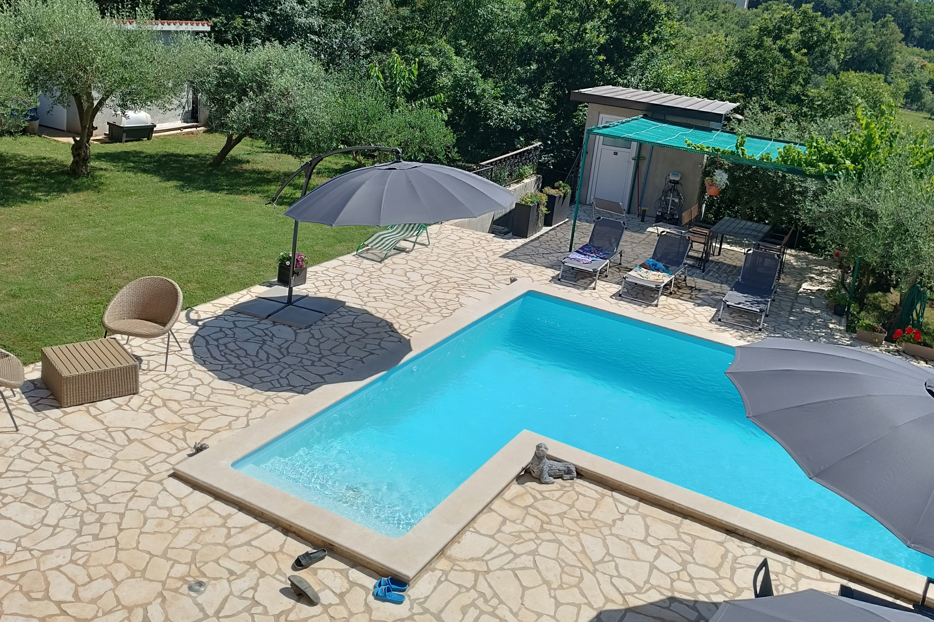 Two bedroom apartment with balcony Kaštel, Central Istria - Središnja Istra (A-21309-a)