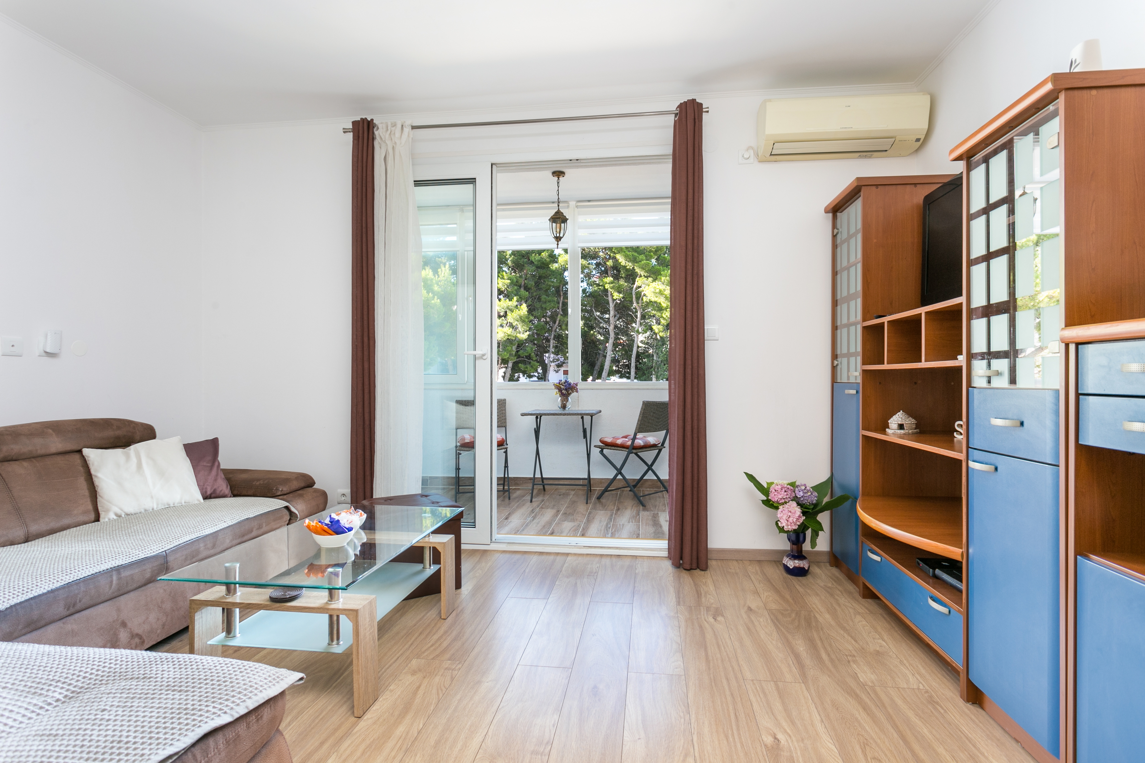 One bedroom apartment with terrace Solin, Split  A-a