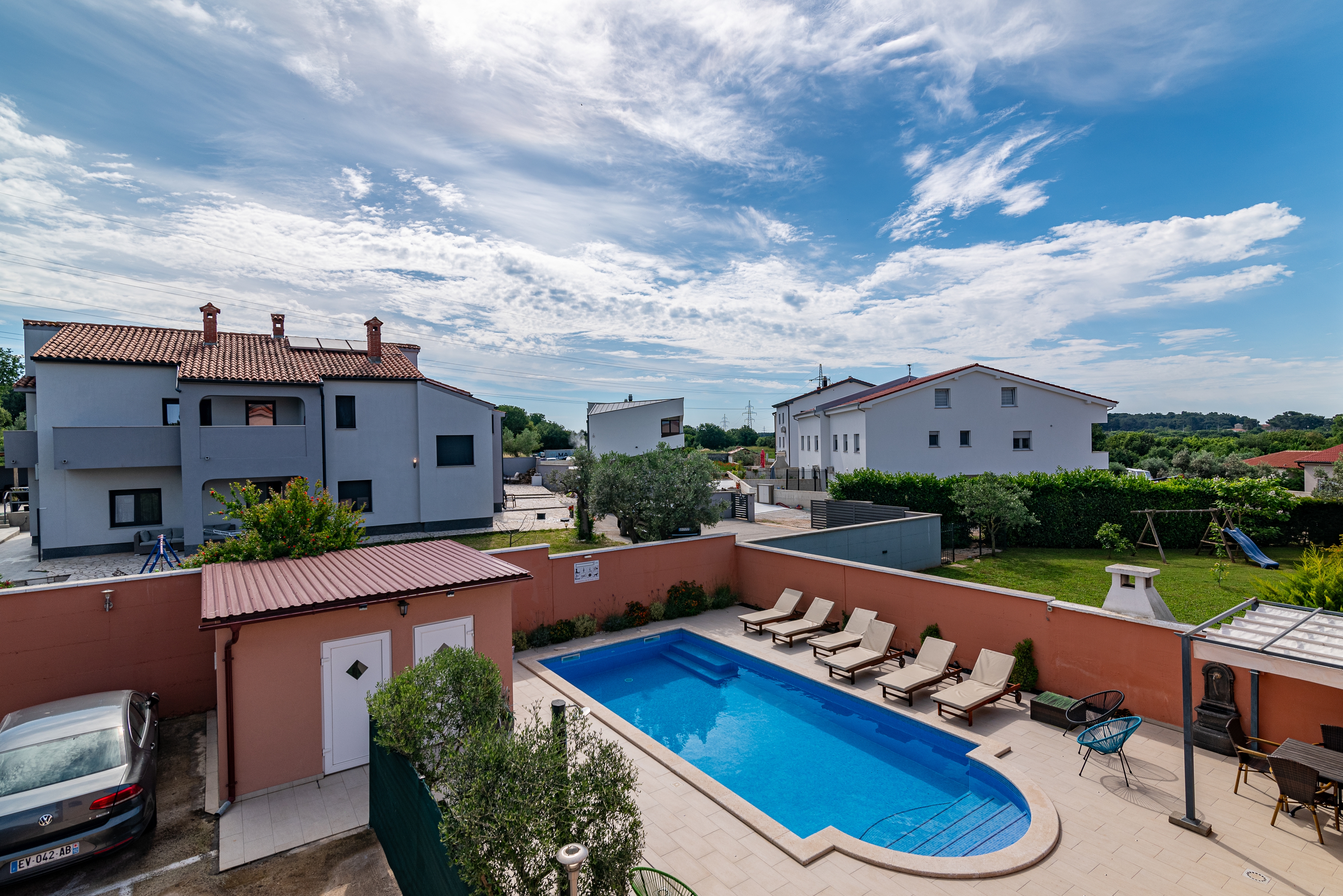 Three bedroom apartment with terrace Pula  A-a