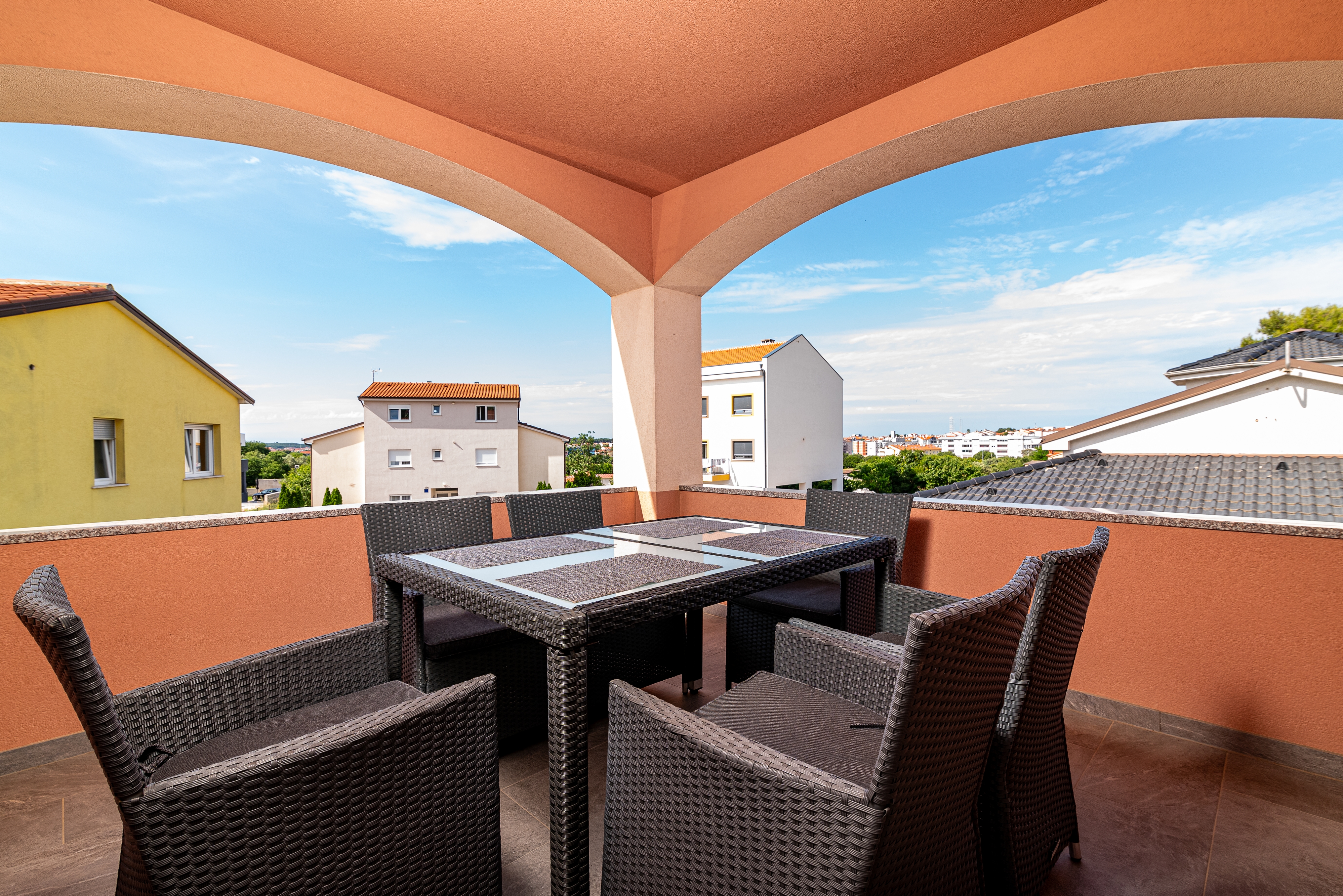 Three bedroom apartment with terrace Pula  A-a