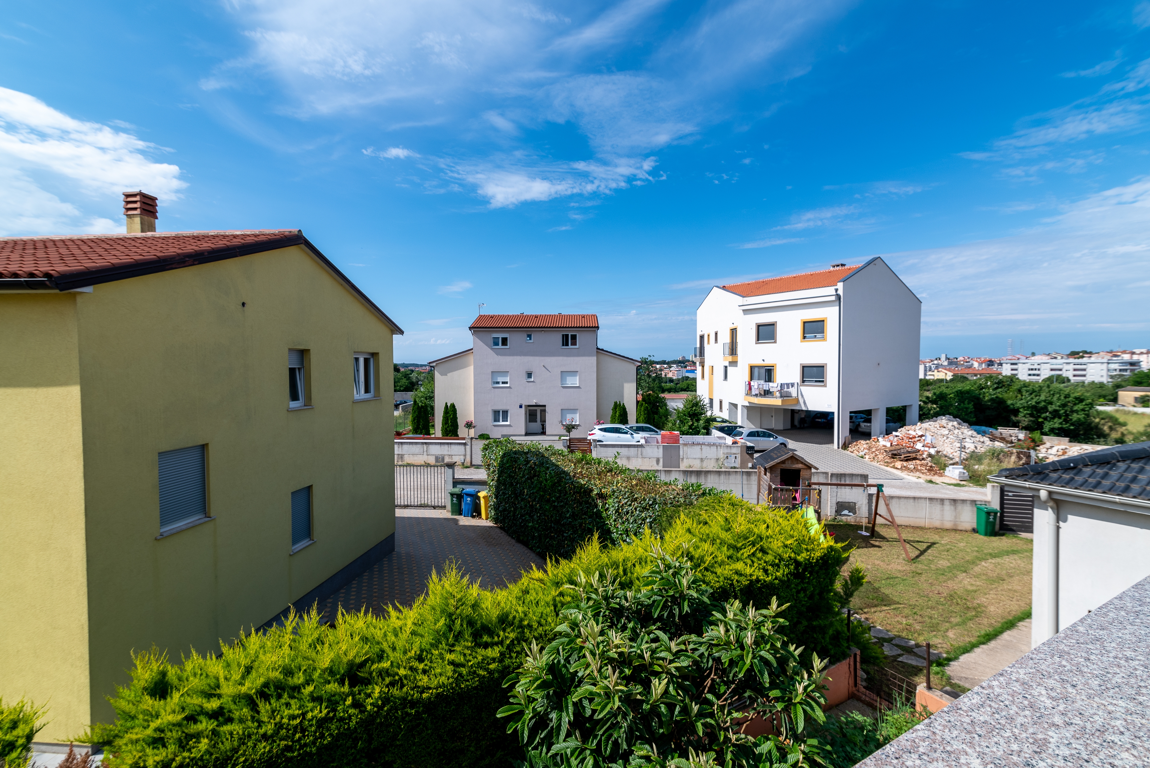 Three bedroom apartment with terrace Pula  A-a