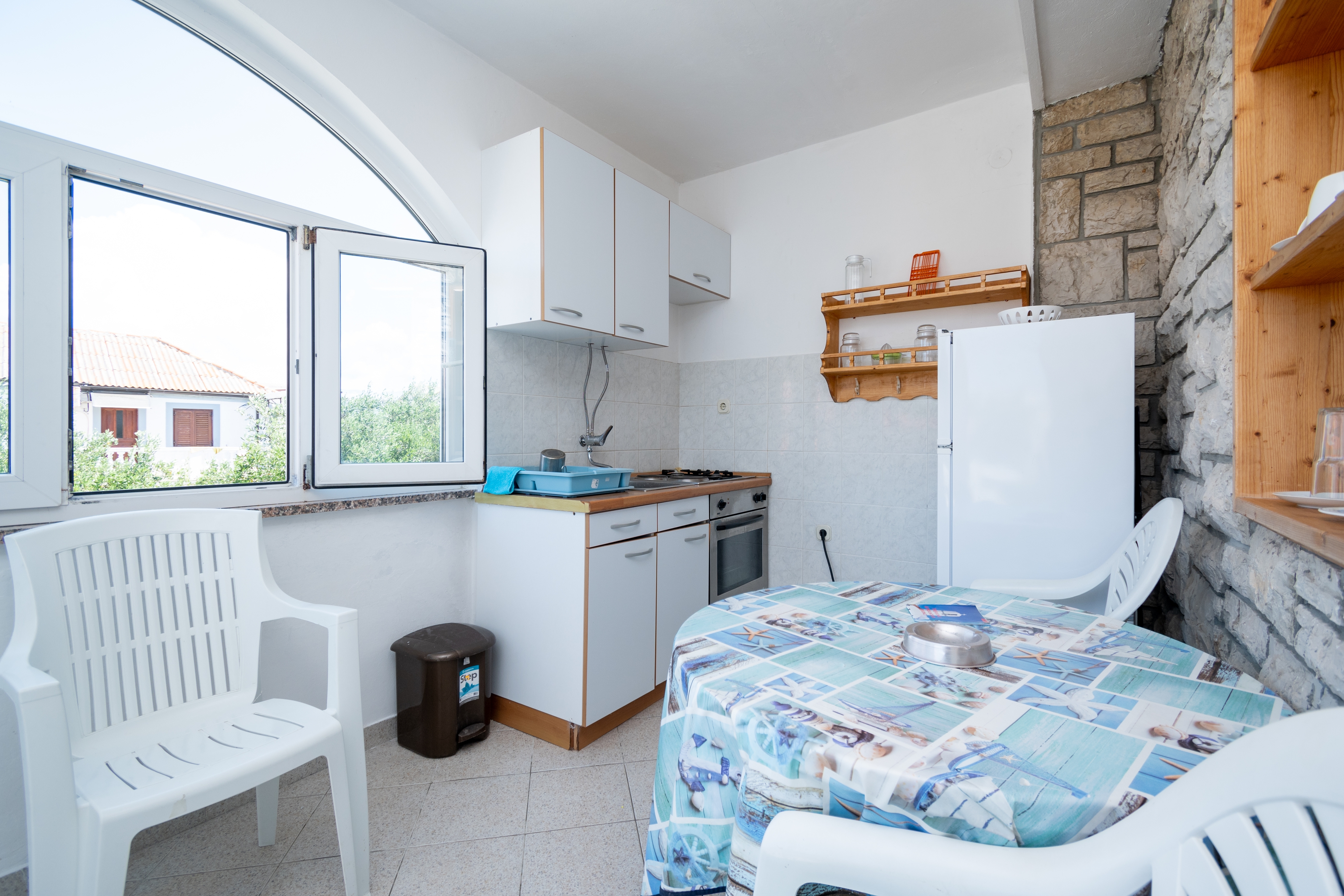 Two bedroom apartment with terrace Povljana (Pag) (A-21318-a) Two bedroom apartment with terrace Povljana (Pag) (A-21318-a)