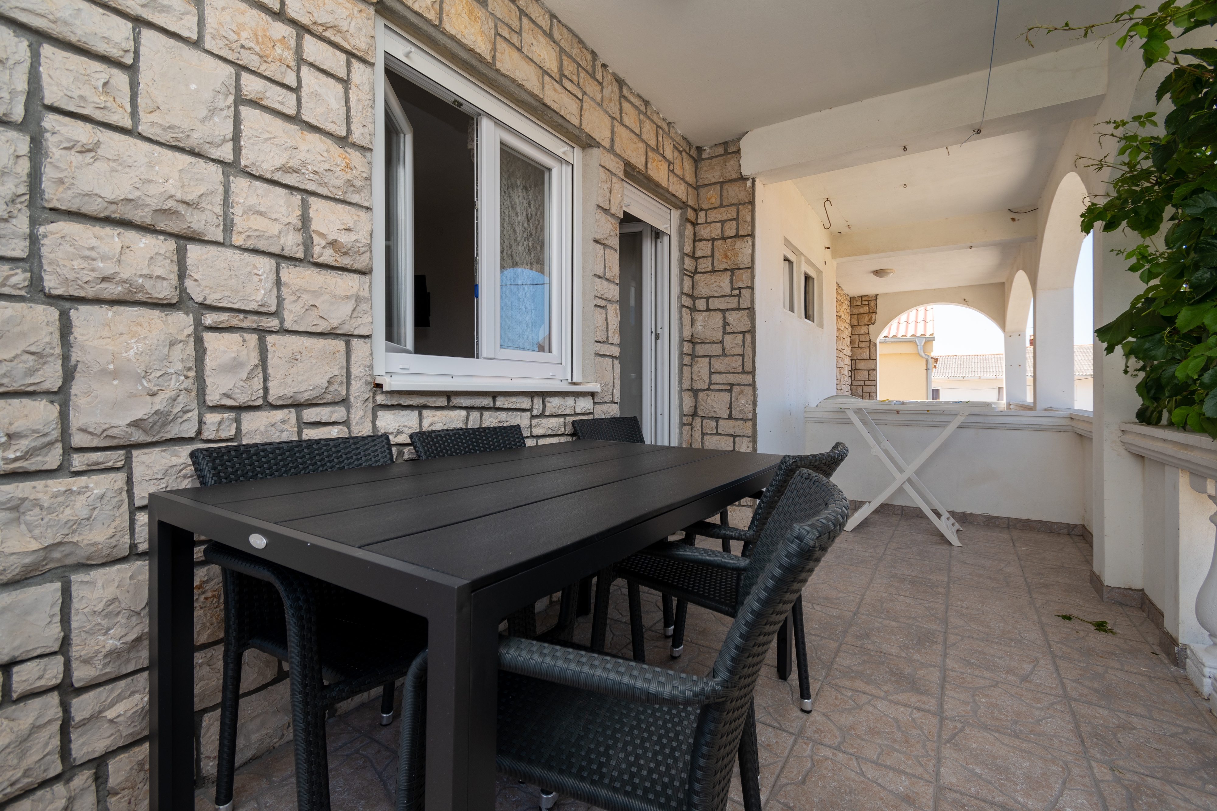 Two bedroom apartment with terrace Povljana, Pag  A-a