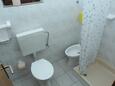 Ванная комната Cavtat, Ванная комната в размещении типа studio-apartment, Домашние животные допускаются и WiFi.