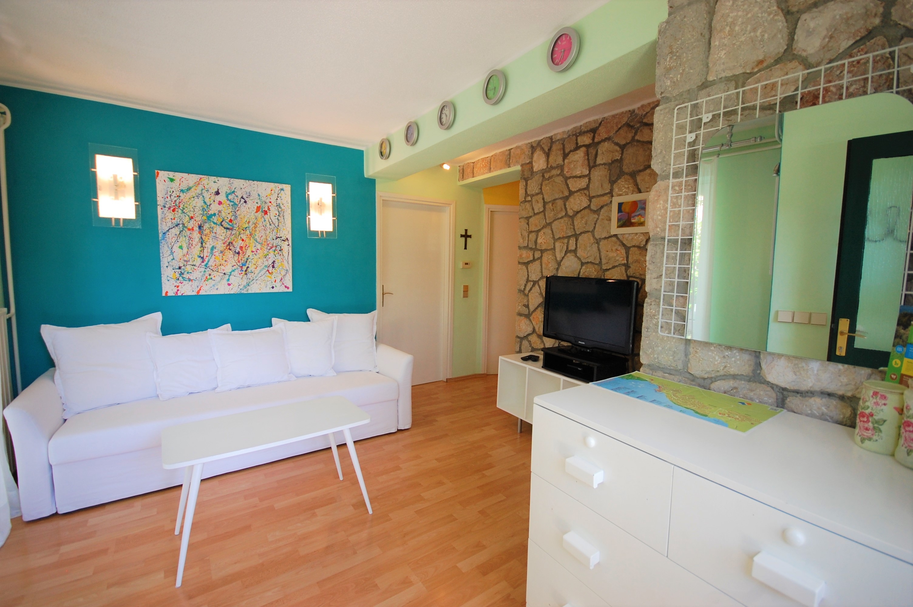 Two bedroom apartment with terrace Njivice, Krk  A-a