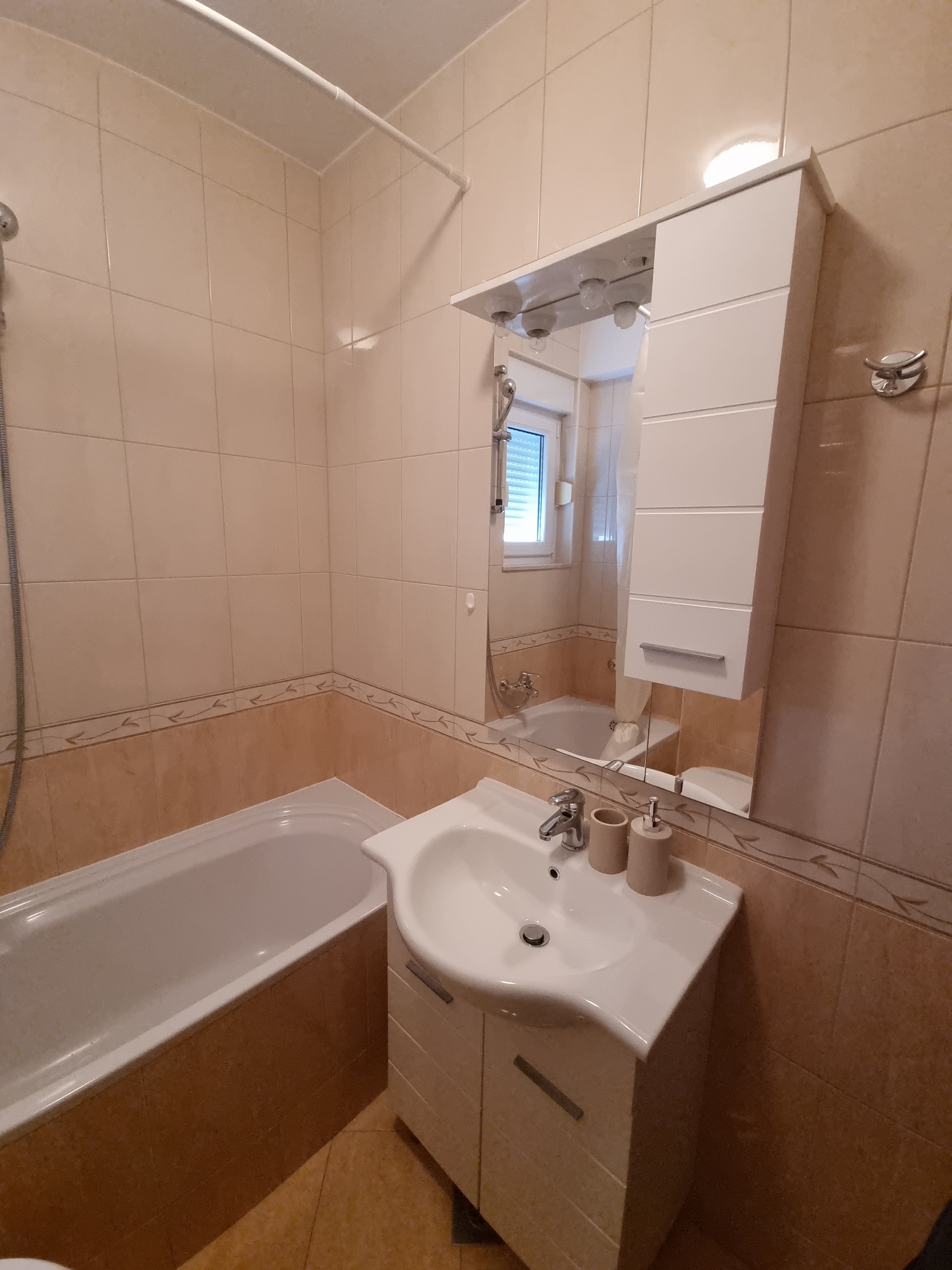 One bedroom apartment with balcony and sea view Promajna, Makarska  A-a