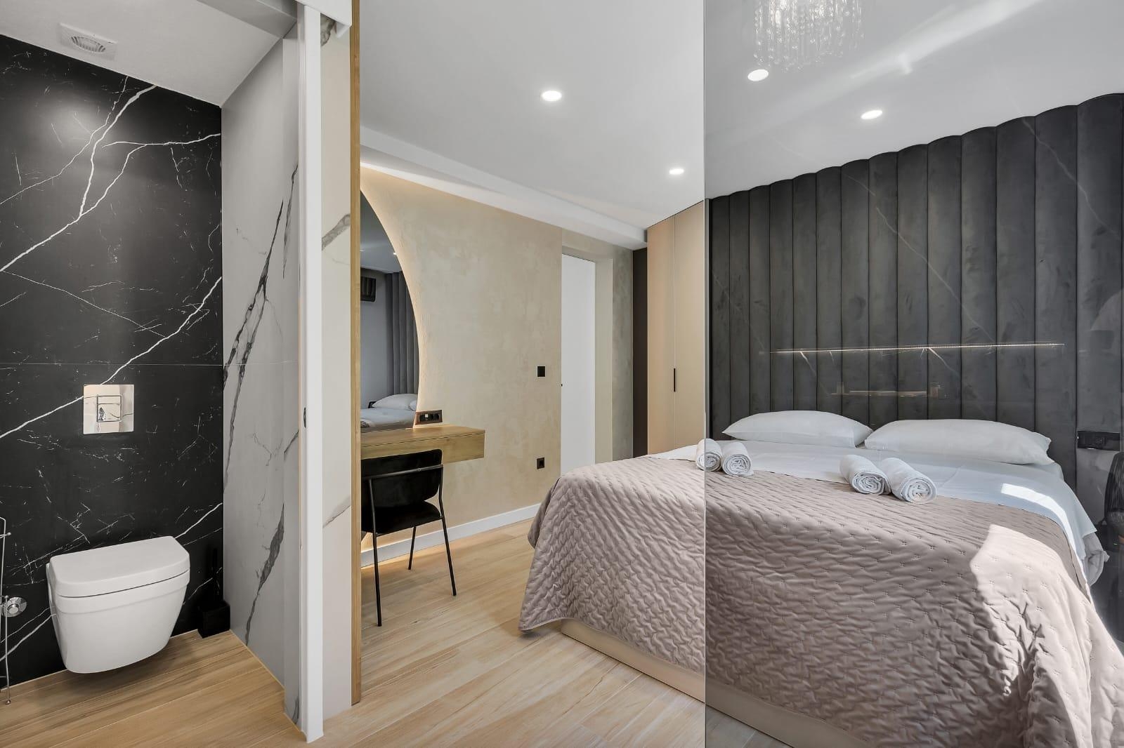 Four bedroom apartment with terrace and sea view Drašnice, Makarska  A-b