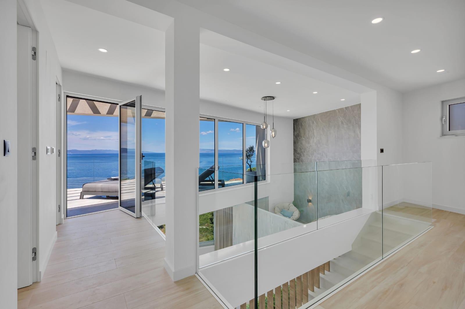 Four bedroom apartment with terrace and sea view Drašnice, Makarska  A-b