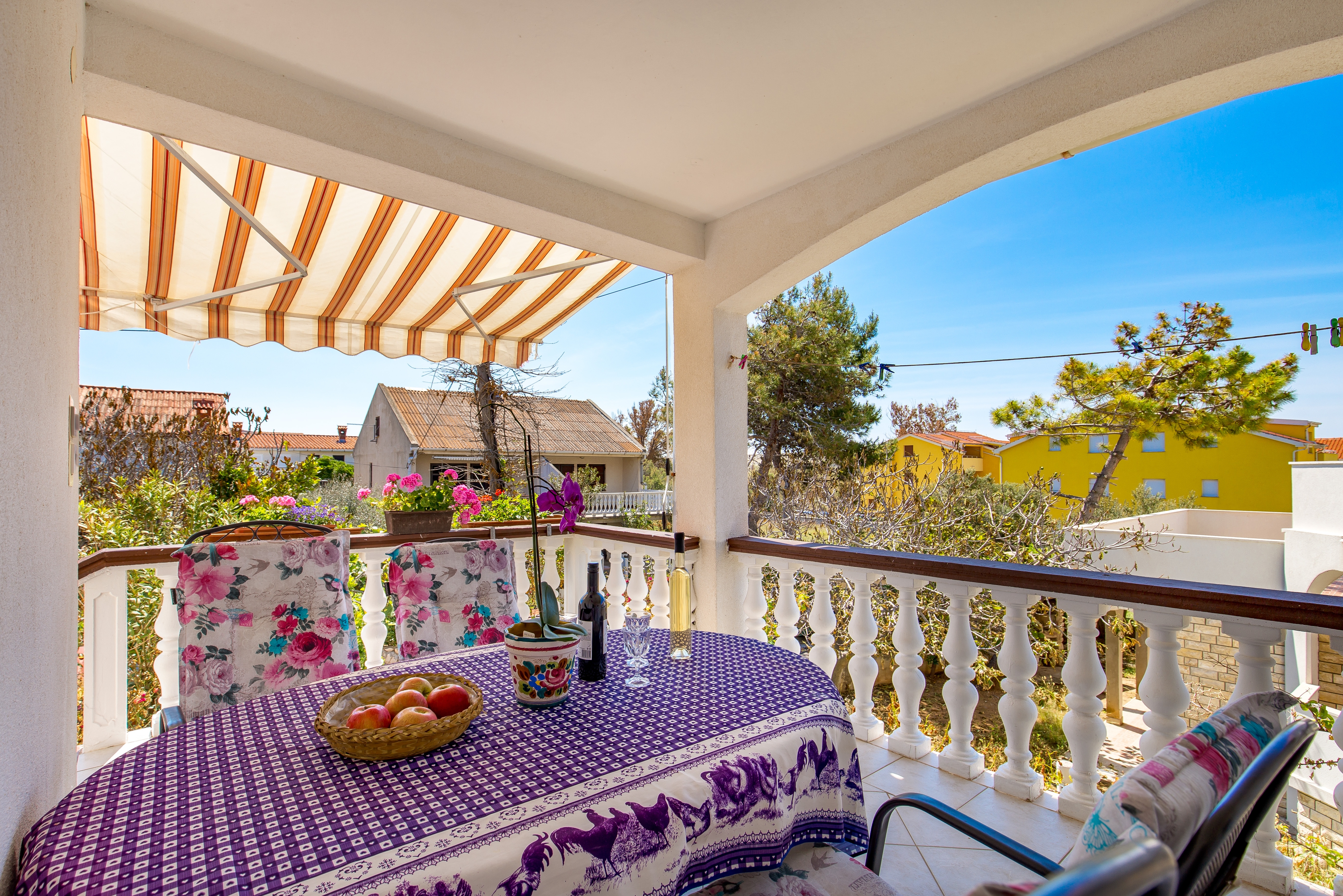 Two bedroom apartment with terrace Povljana, Pag (A-21342-a) Two bedroom apartment with terrace Povljana, Pag (A-21342-a)