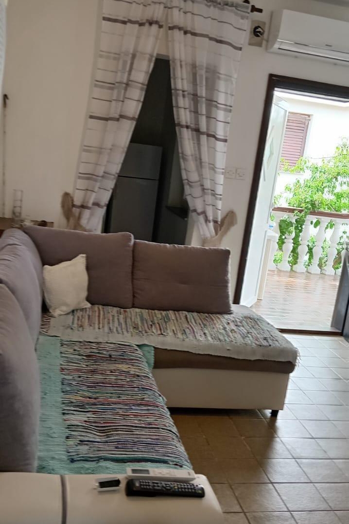 Two bedroom apartment with terrace Povljana, Pag (A-21342-b)