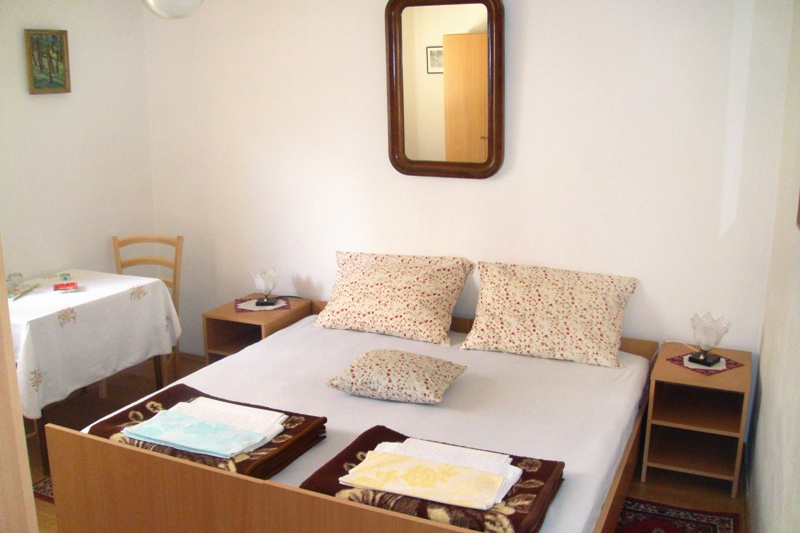 Two bedroom apartment with terrace Cavtat, Dubrovnik  A-a