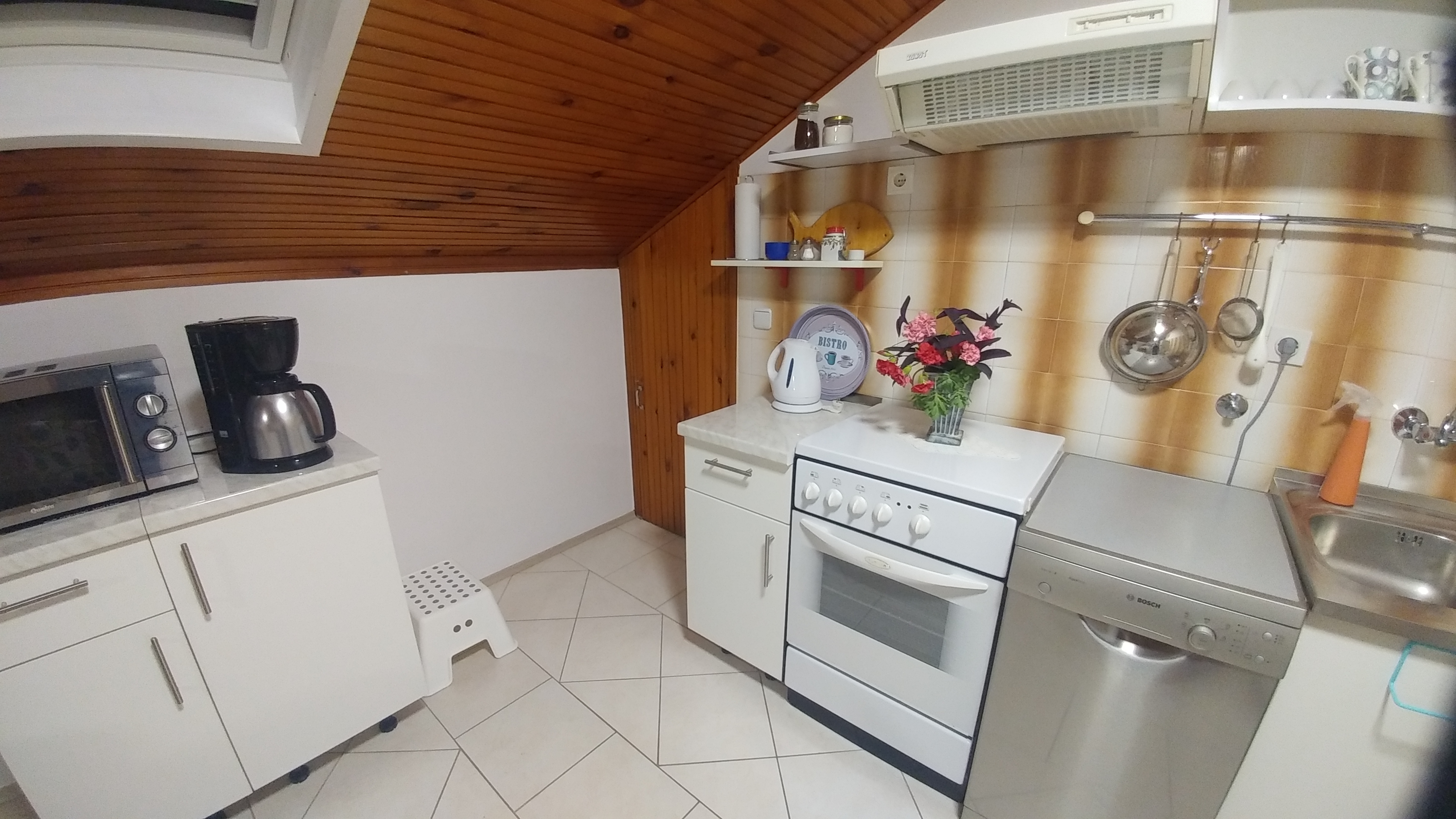 Two bedroom apartment with balcony and sea view Plat, Dubrovnik  A-b
