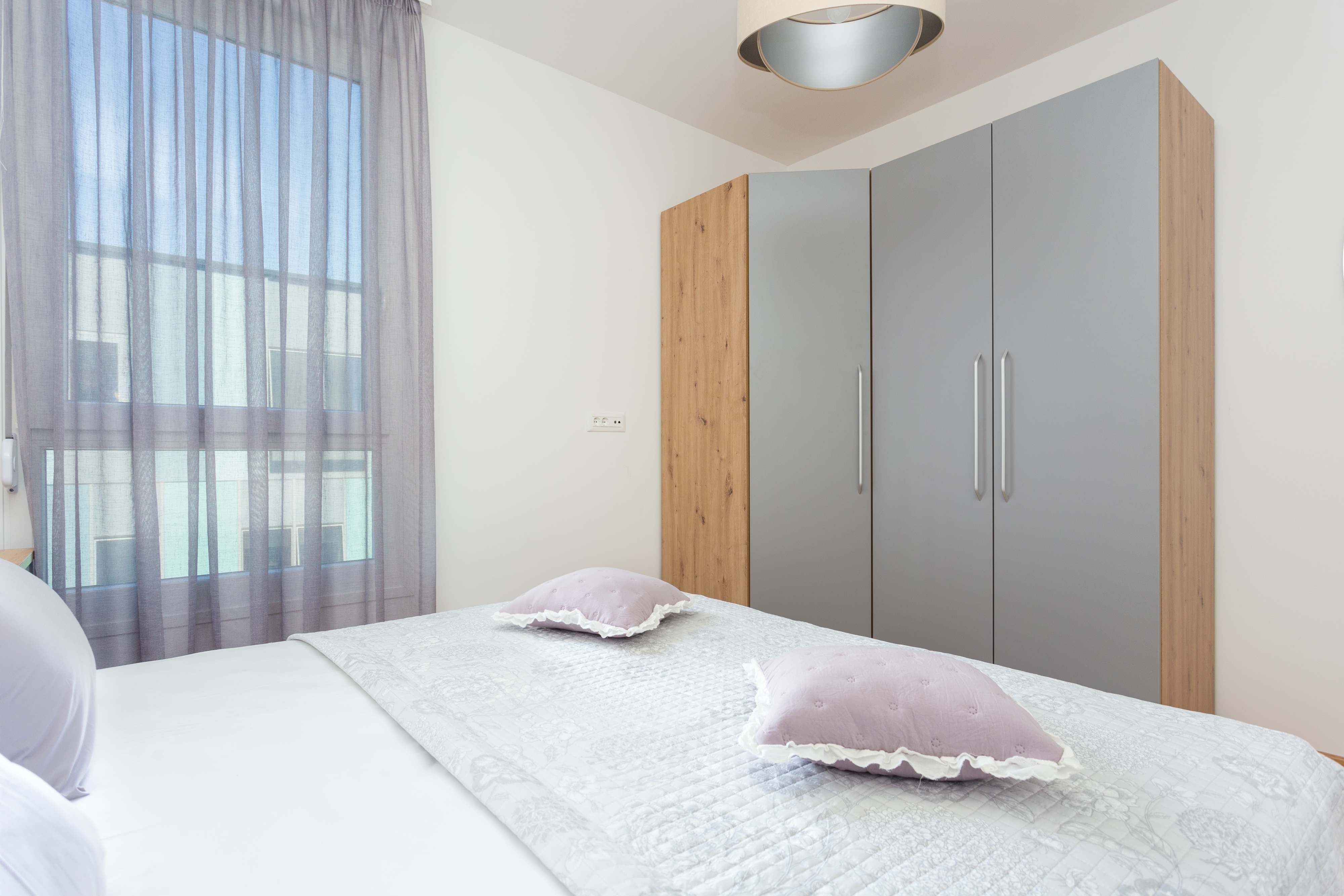 One bedroom apartment with balcony and sea view Split  A-a
