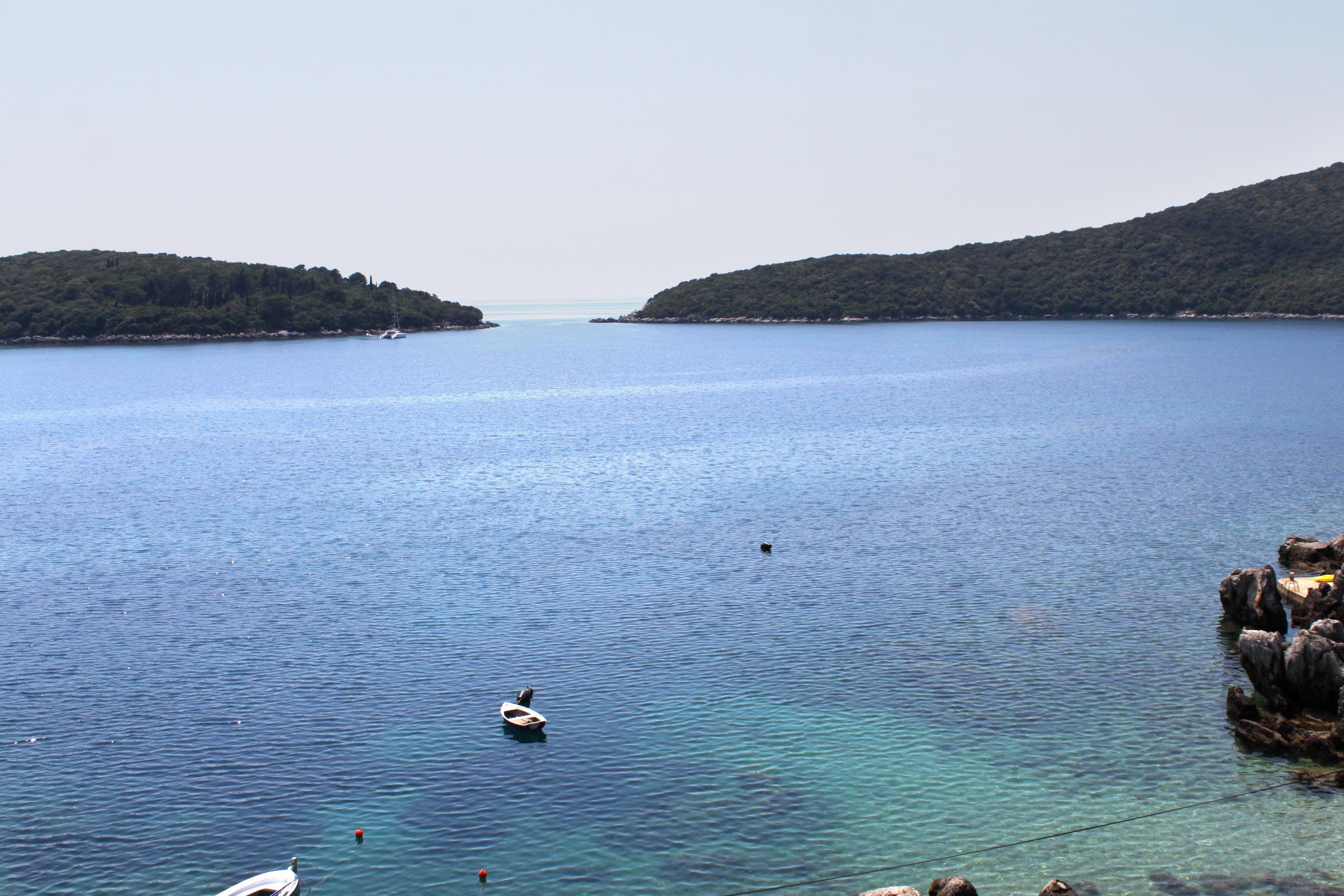 Two bedroom apartment near beach Molunat, Dubrovnik  A-b