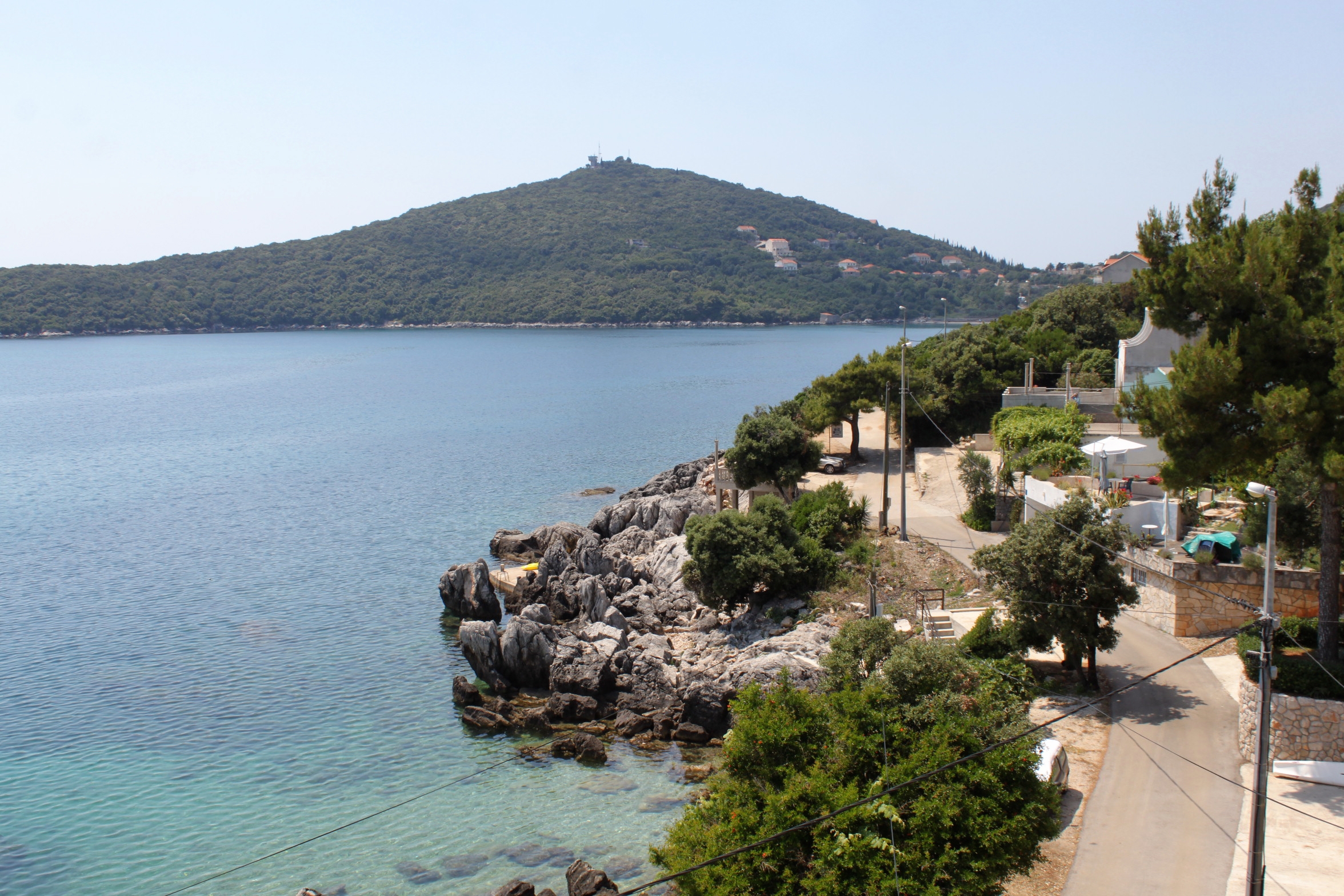 Two bedroom apartment near beach Molunat, Dubrovnik  A-b