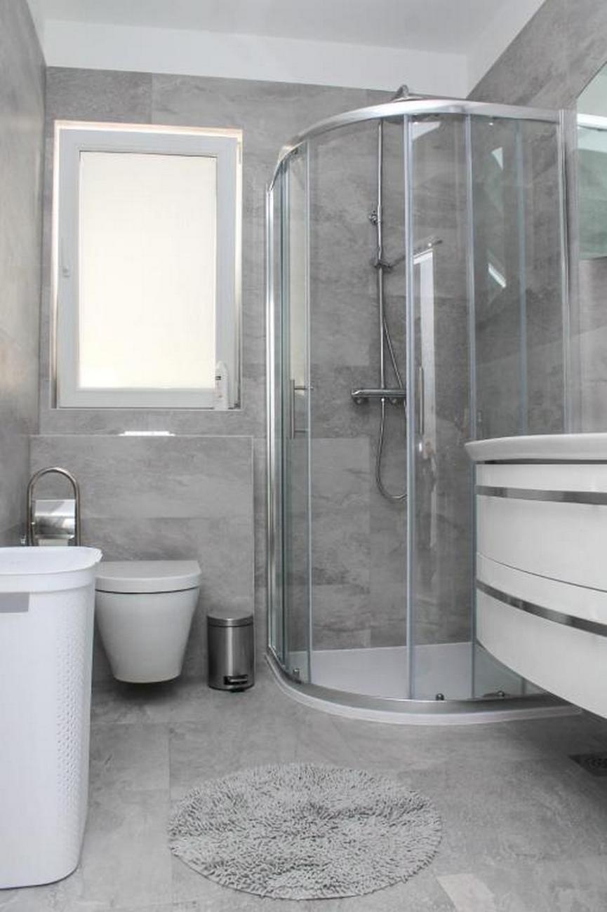 Two bedroom apartment with balcony and sea view Kaštel Kambelovac, Kaštela  A-b