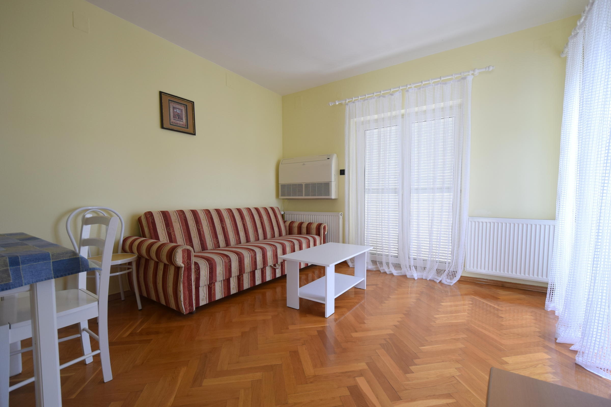 Two bedroom apartment with balcony Malinska, Krk (A-21373-b) Two bedroom apartment with balcony Malinska, Krk (A-21373-b)