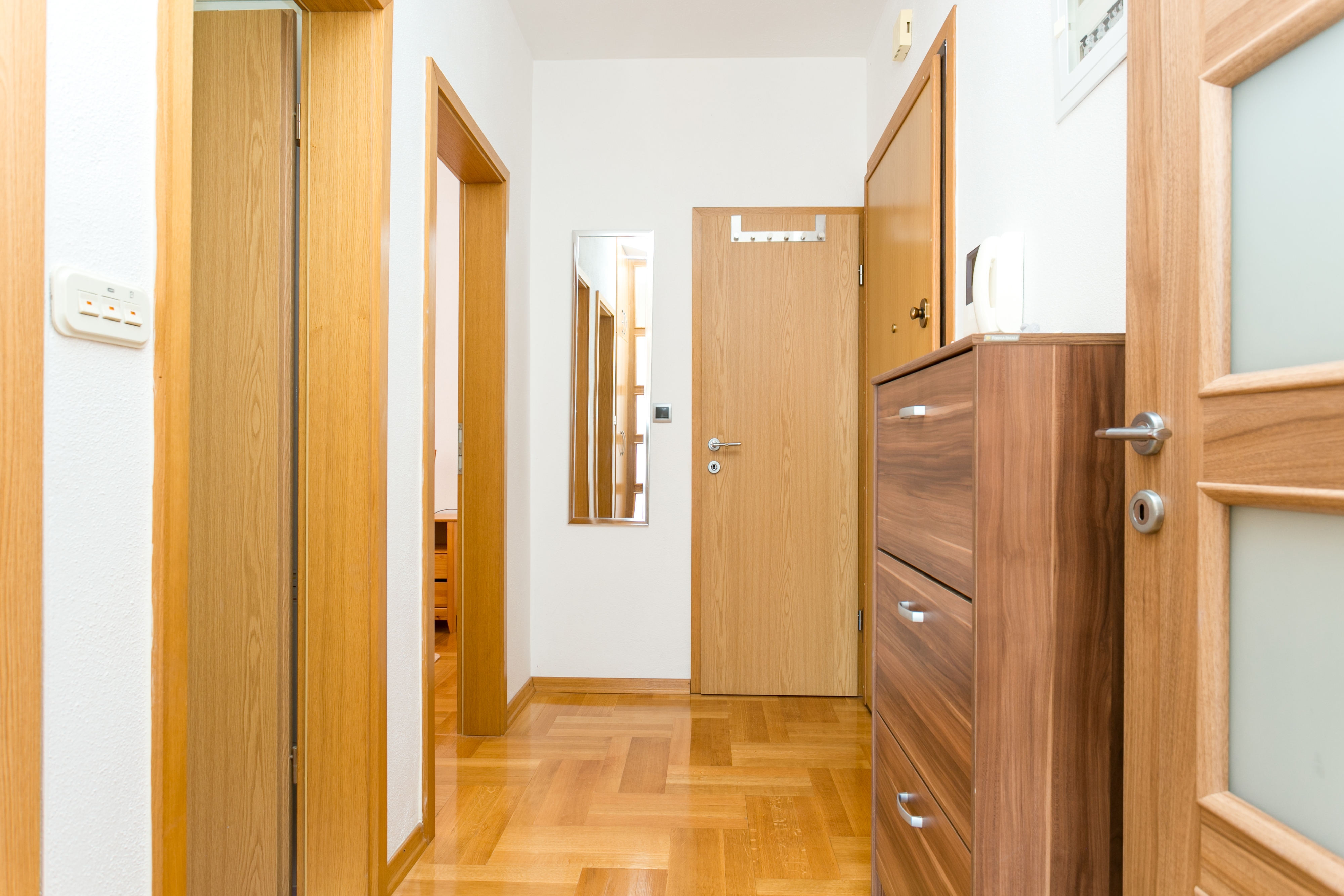 One bedroom apartment with terrace and sea view Seget Donji, Trogir  A-a