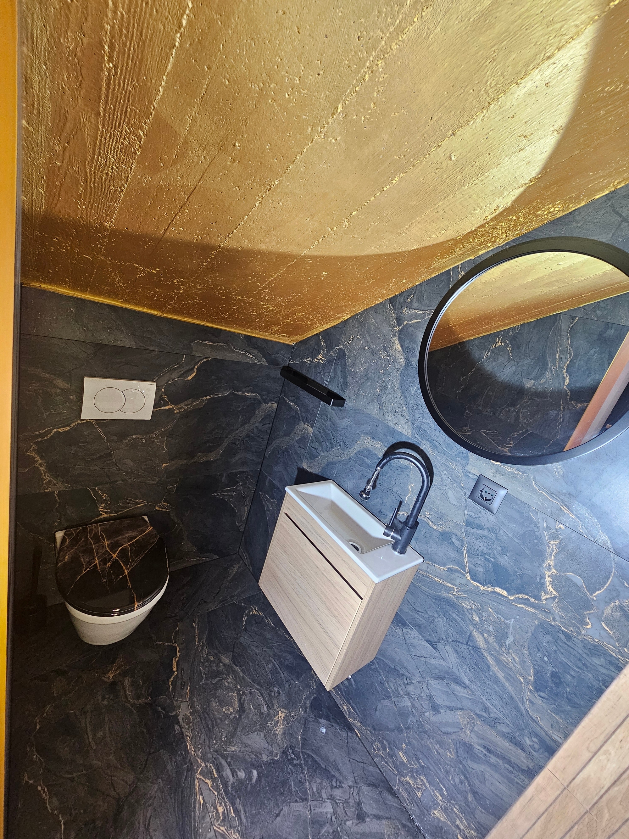 Comfortable and spacious house with terrace Solin, Split  K