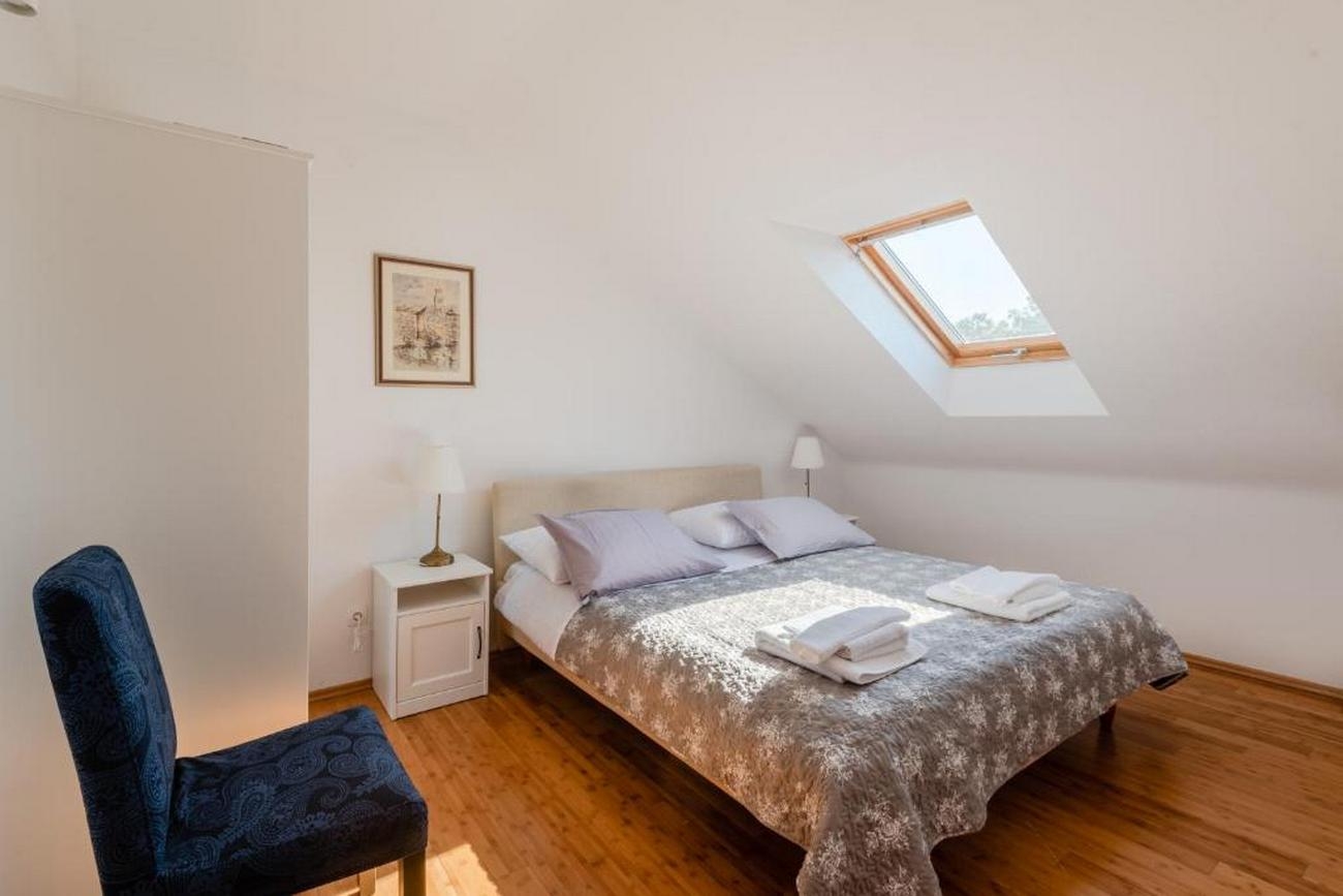 Four bedroom apartment with terrace and sea view Marušići, Omiš  A-a