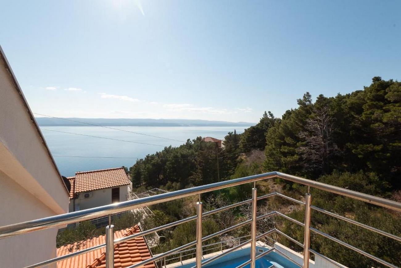 Four bedroom apartment with terrace and sea view Marušići, Omiš  A-a