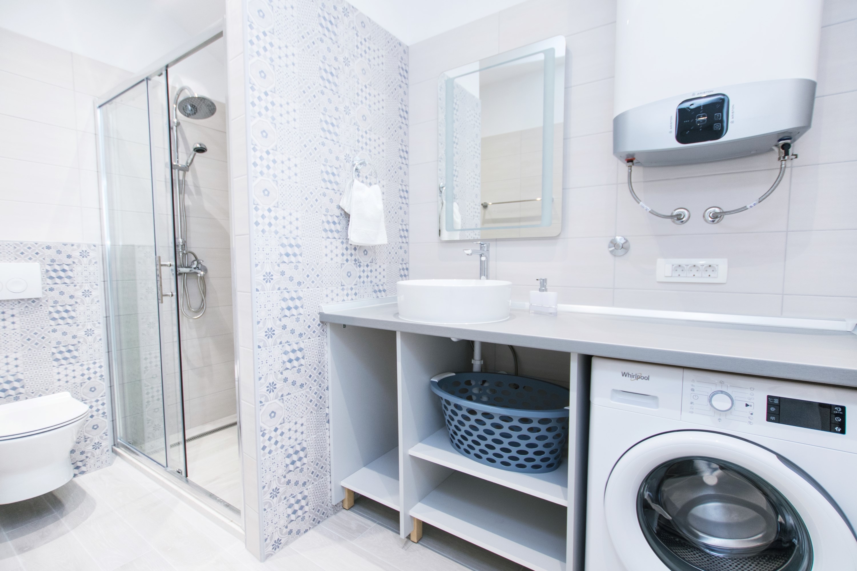 Comfortable and spacious house with terrace and sea view Plano, Trogir  K