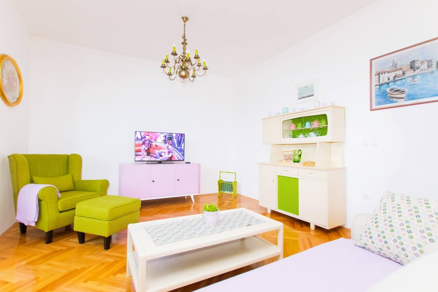 Comfortable and spacious house with terrace and sea view Plano, Trogir (K-21403) Comfortable and spacious house with terrace and sea view Plano, Trogir (K-21403)