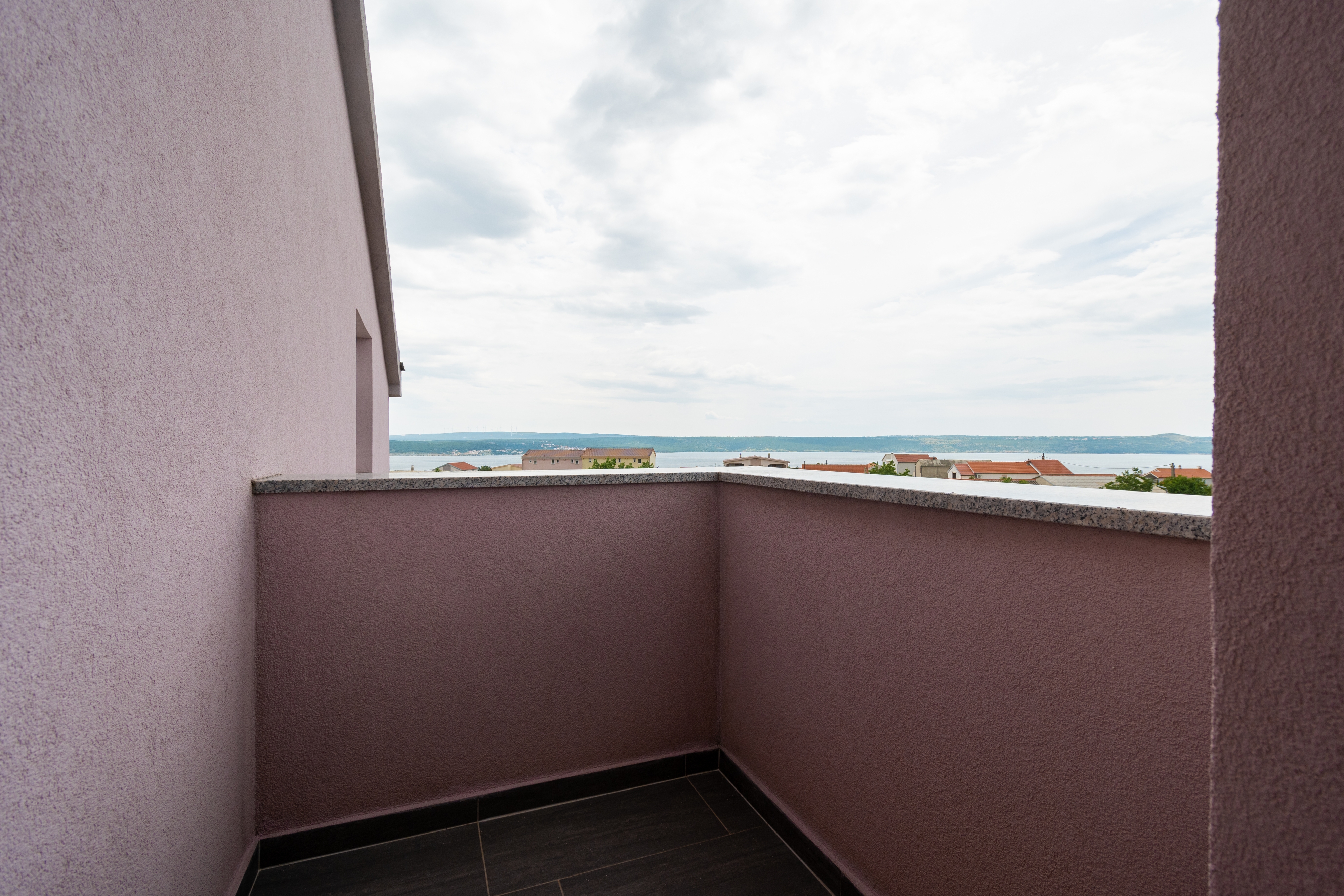 Three bedroom apartment with terrace and sea view Maslenica, Novigrad  A-a