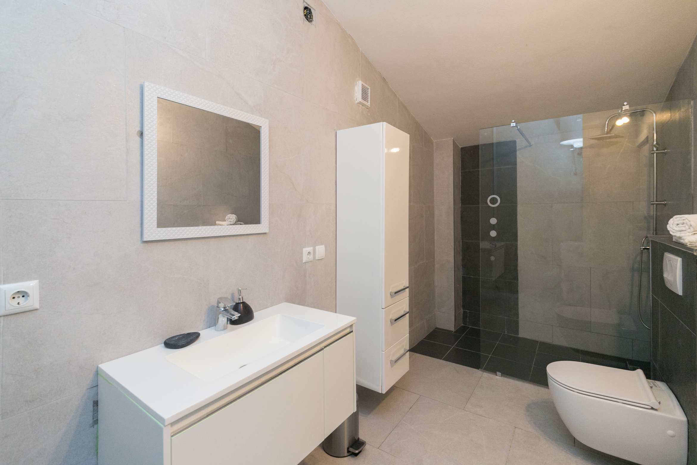 Comfortable and spacious house with terrace Zadar  K