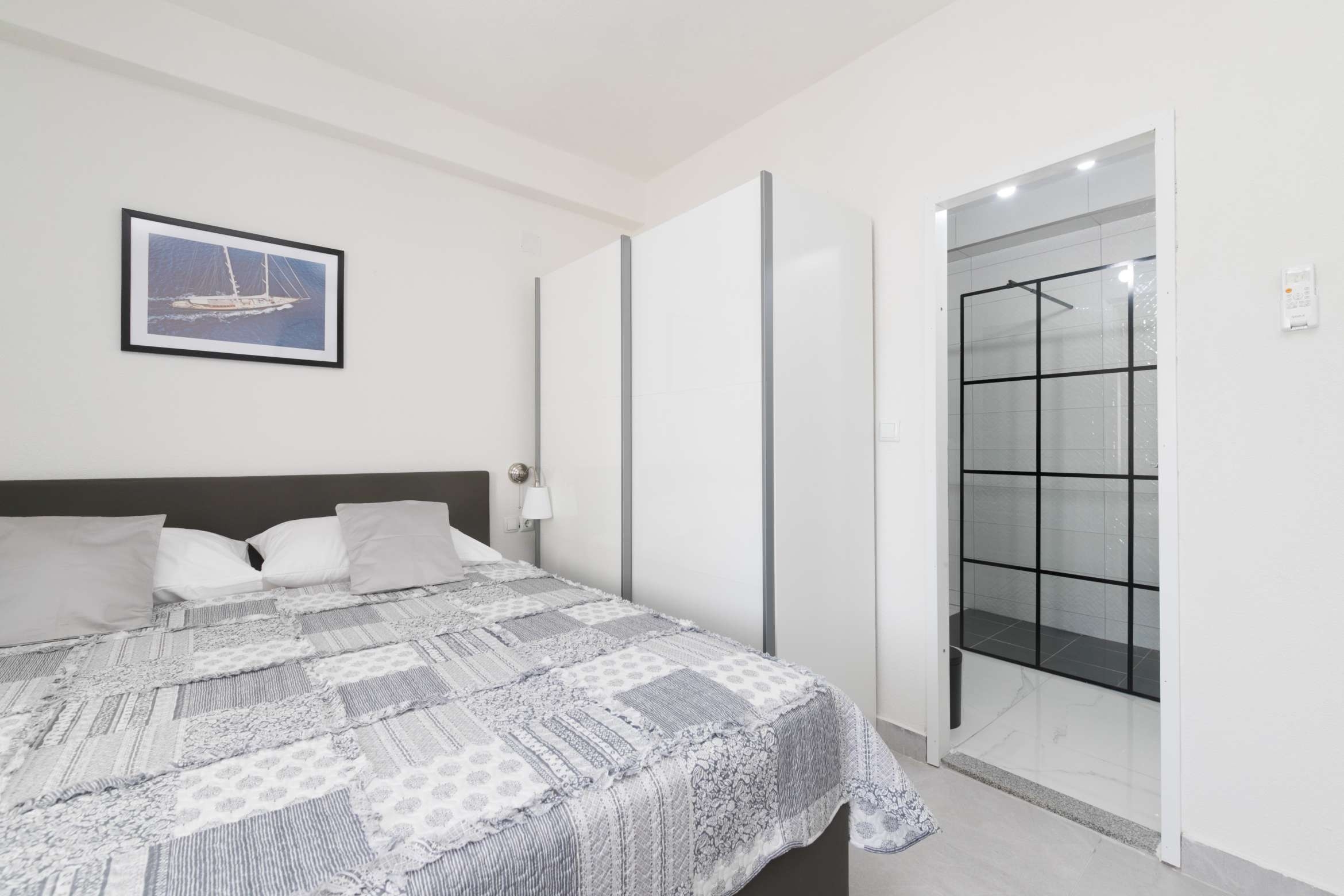 Comfortable and spacious house with terrace Zadar  K