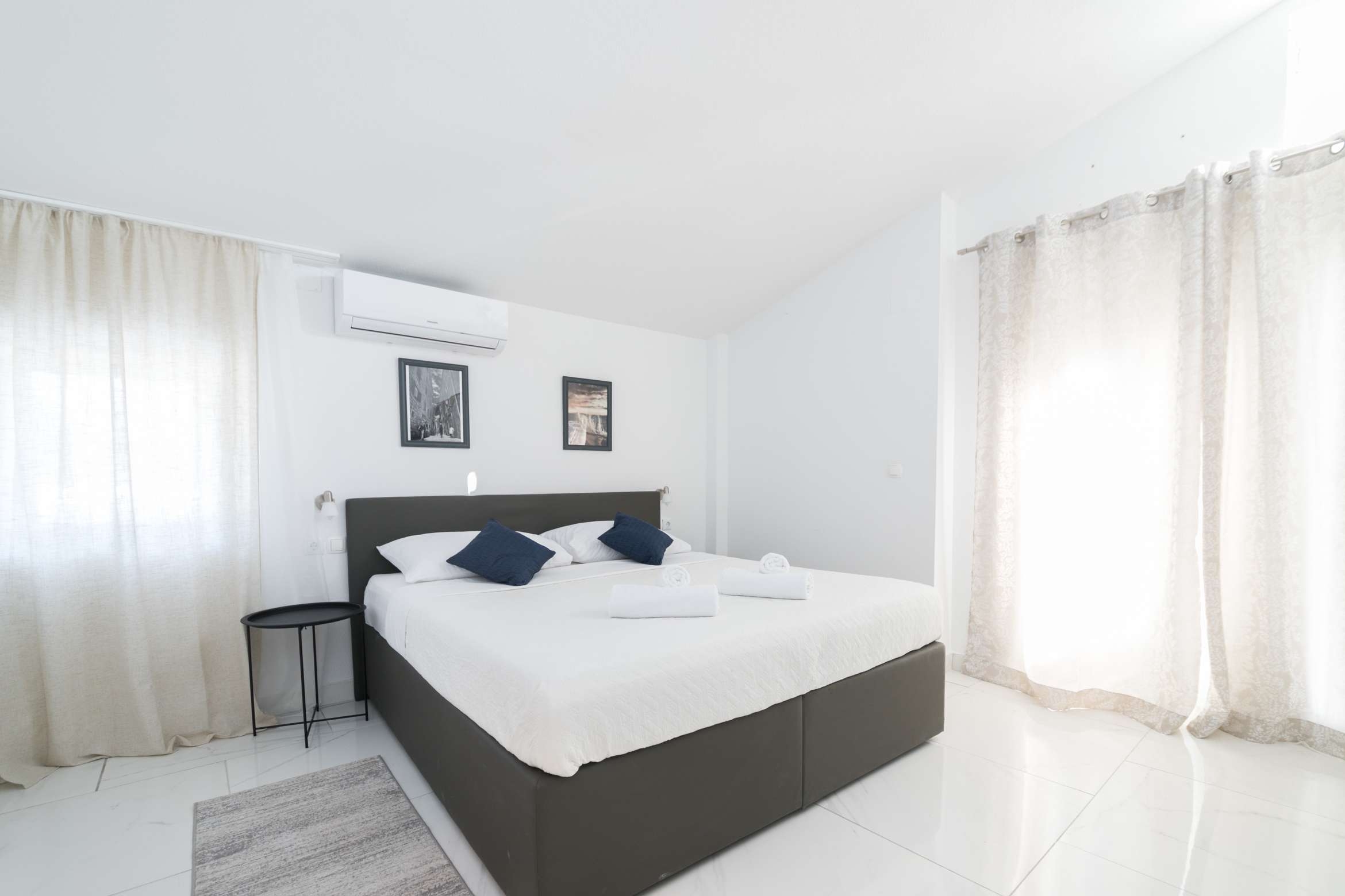 Comfortable and spacious house with terrace Zadar  K