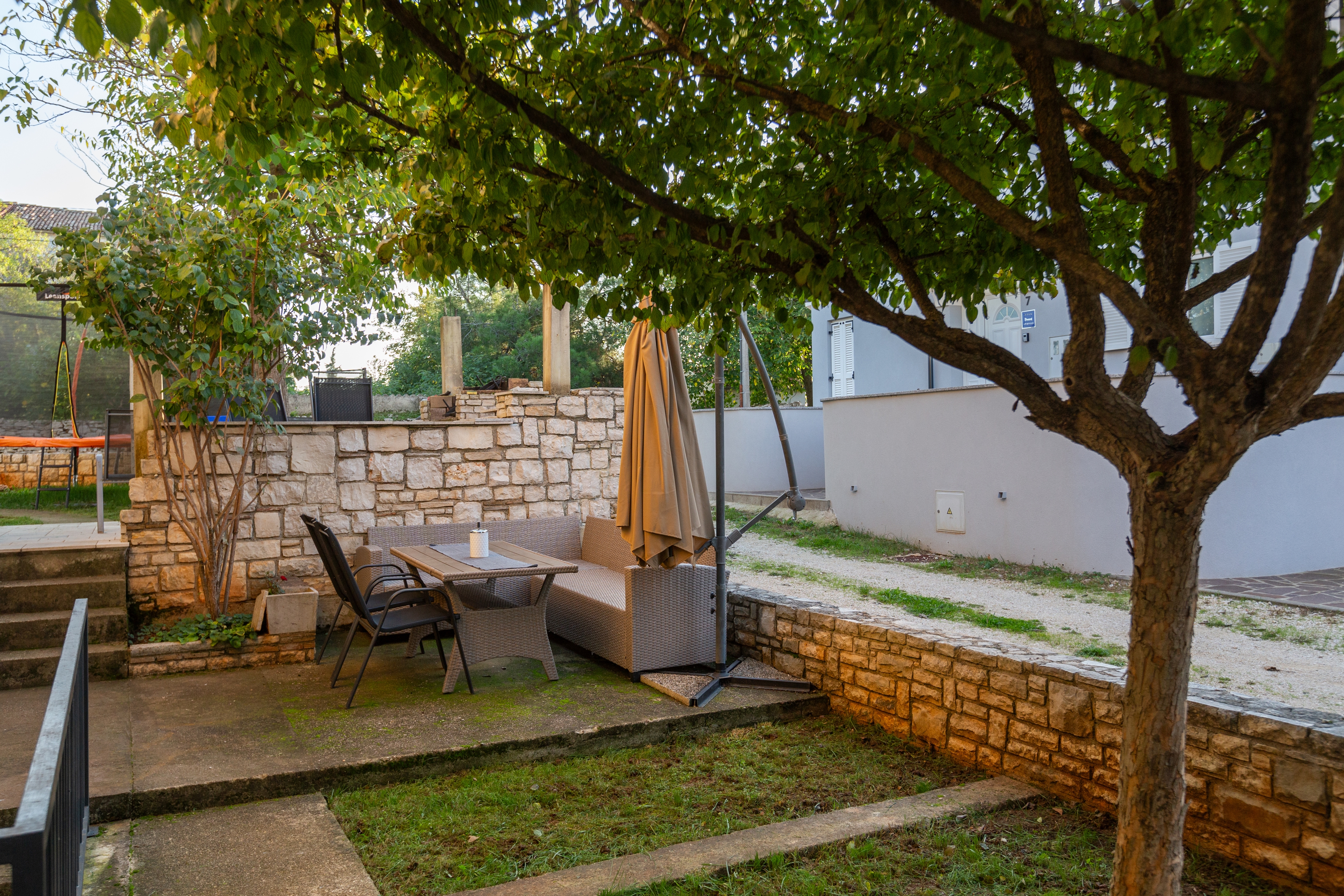 Two bedroom apartment with terrace Bašanija, Umag (A-21418-c) Two bedroom apartment with terrace Bašanija, Umag (A-21418-c)