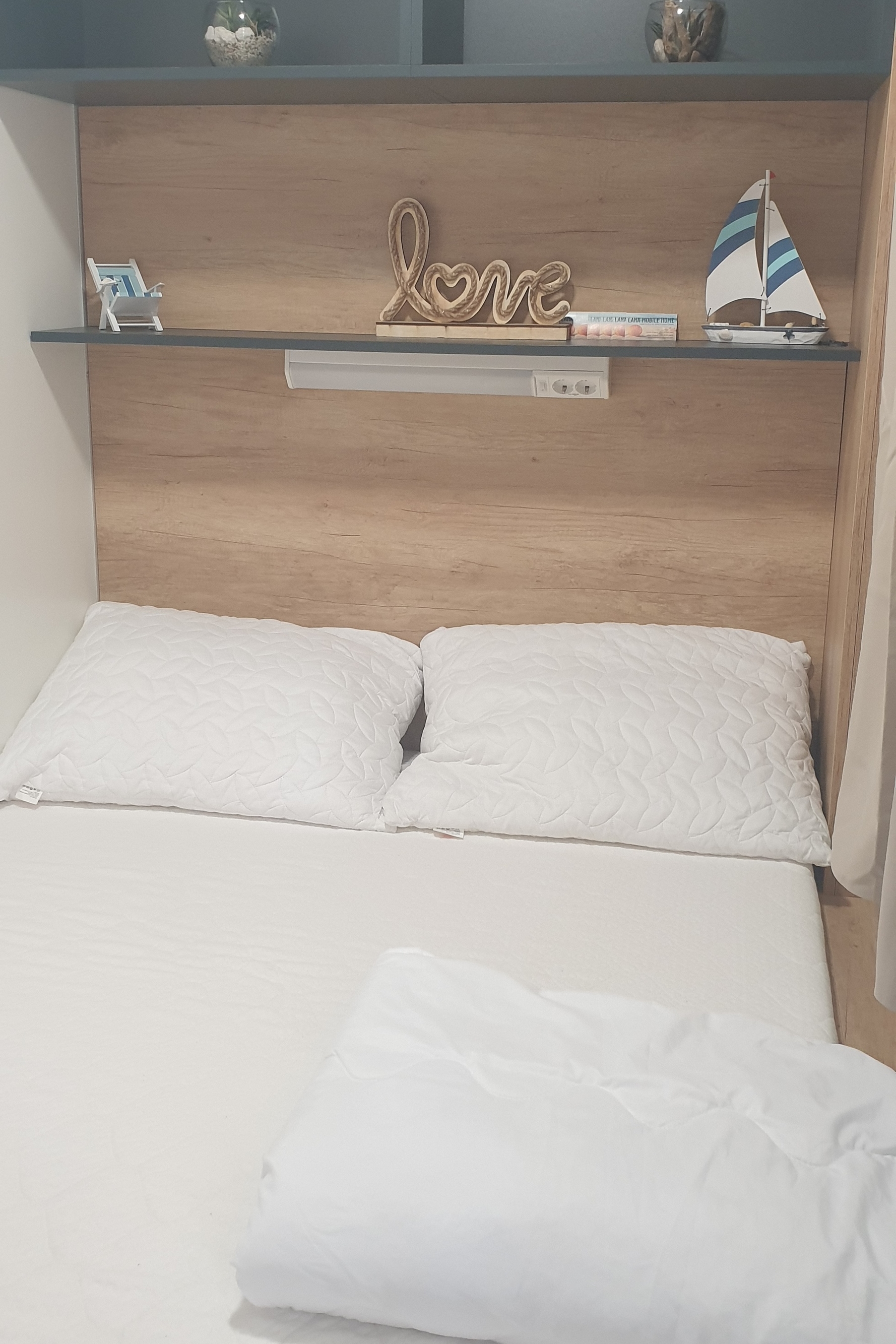 Dvosobna kuća s terasom Privlaka, Zadar  K