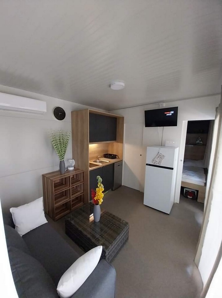 Dvosobna kuća s terasom Privlaka, Zadar  K