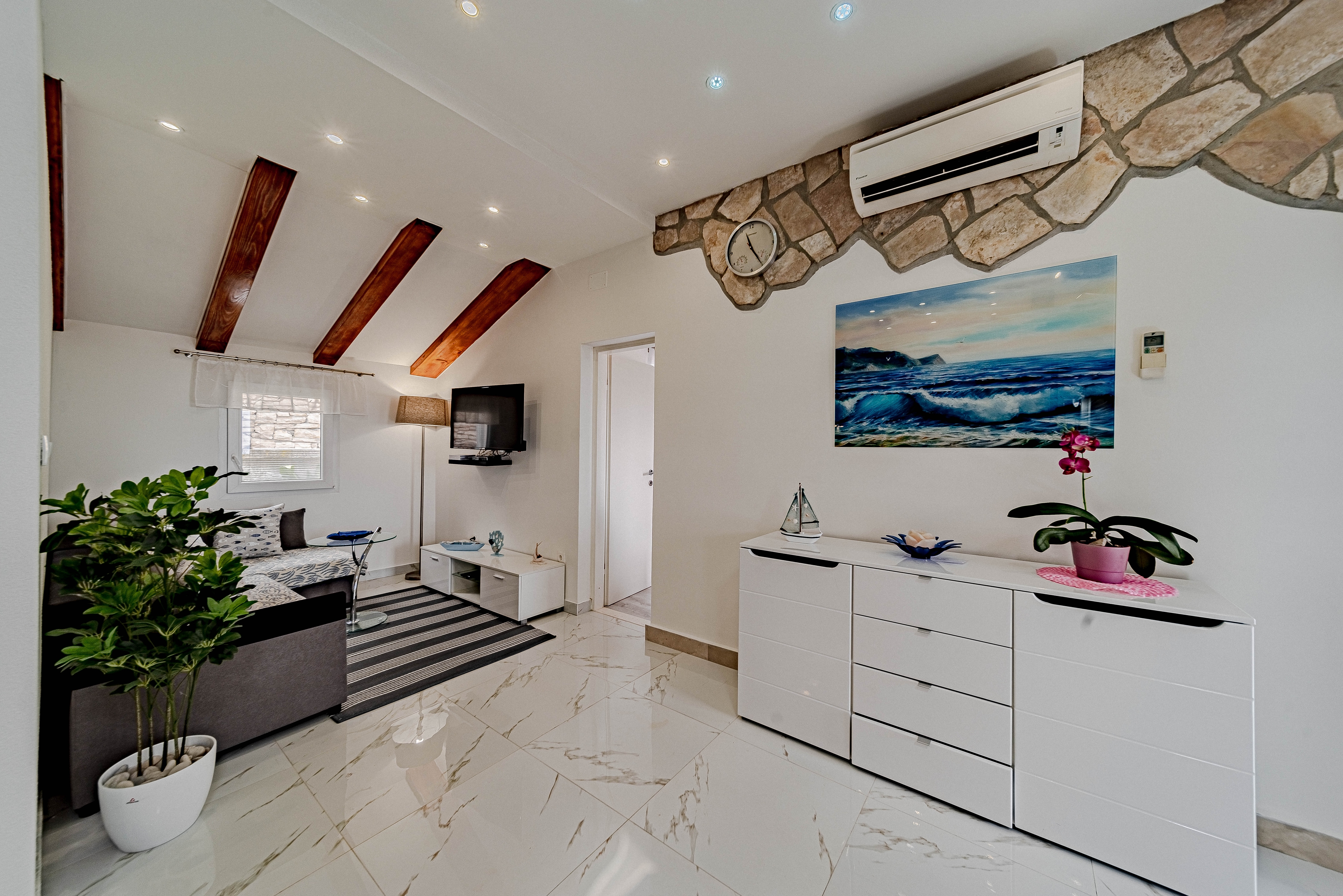 Two bedroom house with terrace and sea view Cove Blaca, Korčula  K