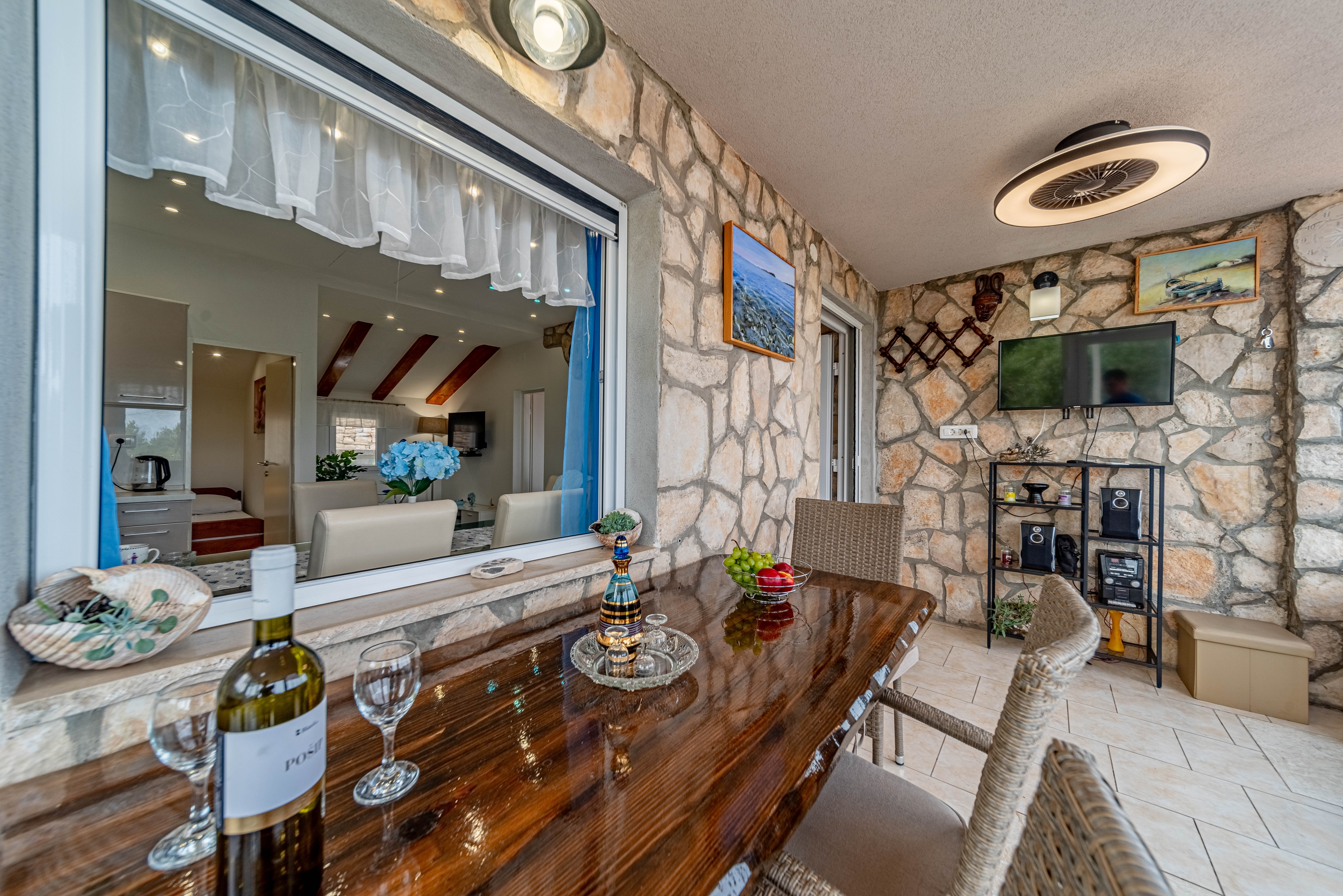 Two bedroom house with terrace and sea view Cove Blaca, Korčula  K