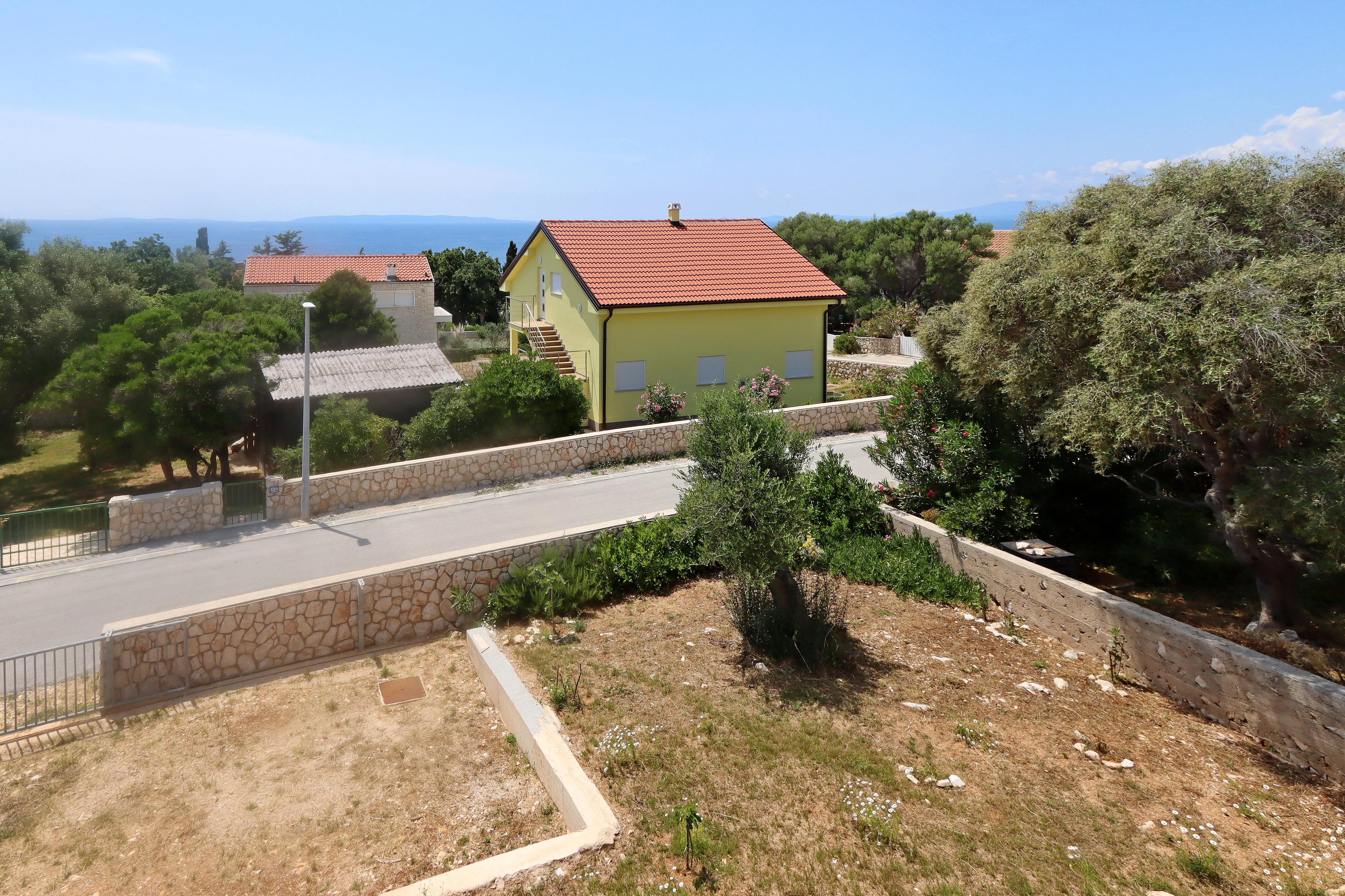 Two bedroom apartment with terrace and sea view Potočnica, Pag  A-a