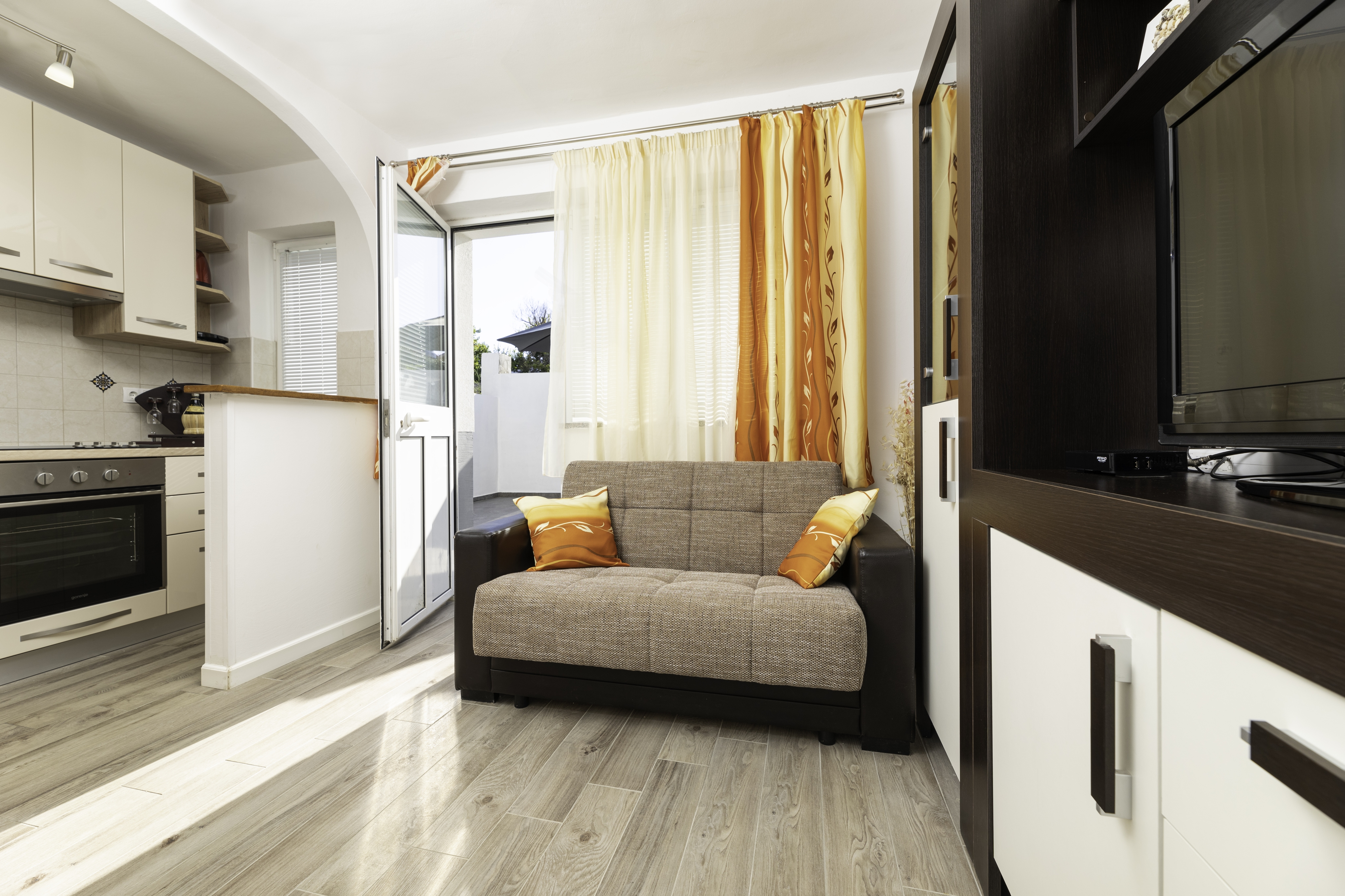 Two bedroom apartment with terrace Baška, Krk (A-21483-a)