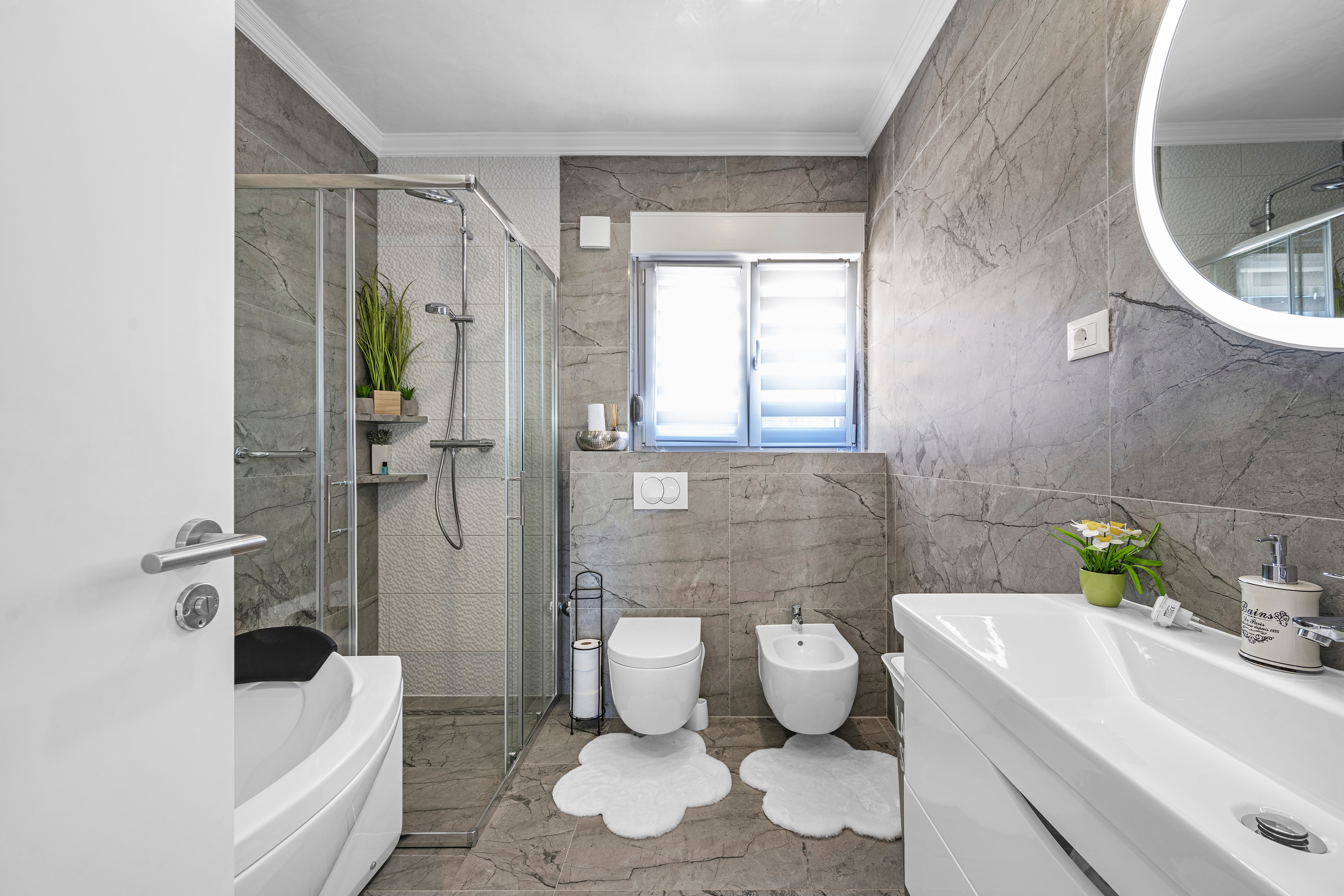 Three bedroom house with terrace Šibenik  K