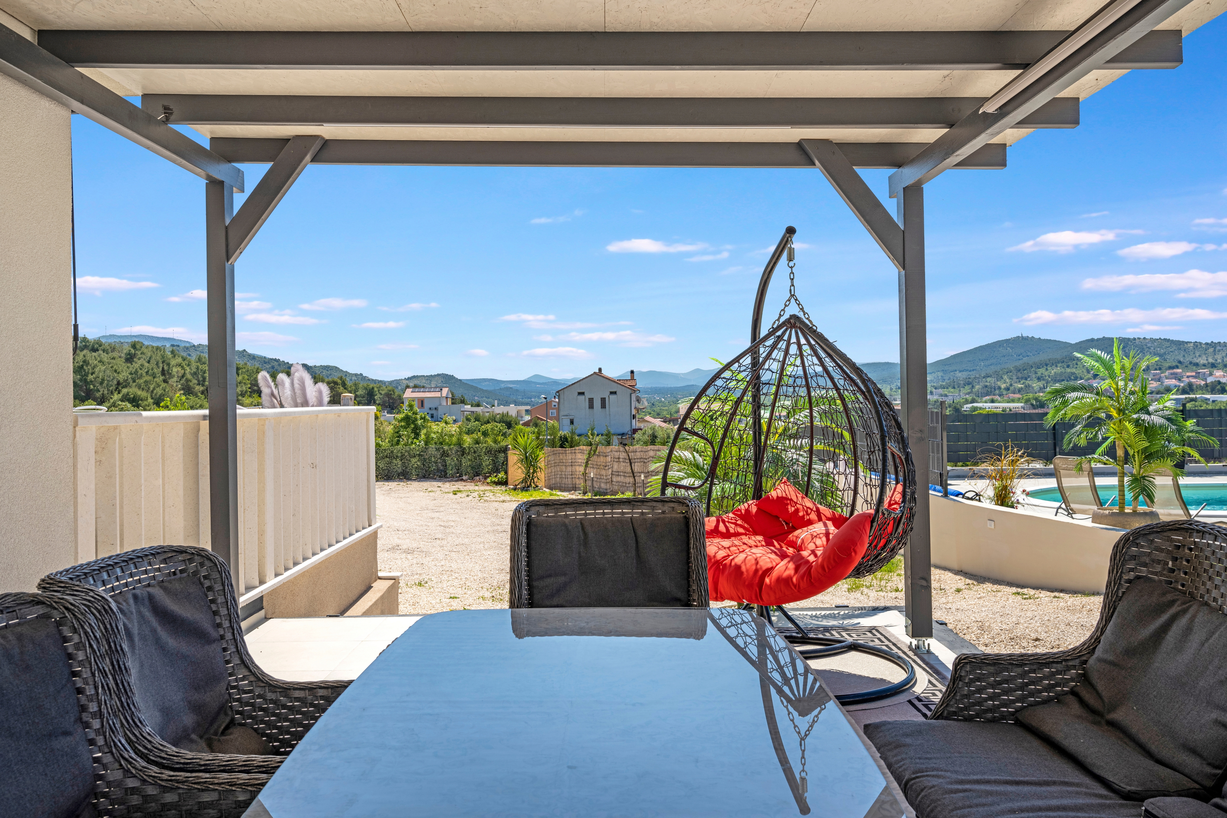 Three bedroom house with terrace Šibenik  K